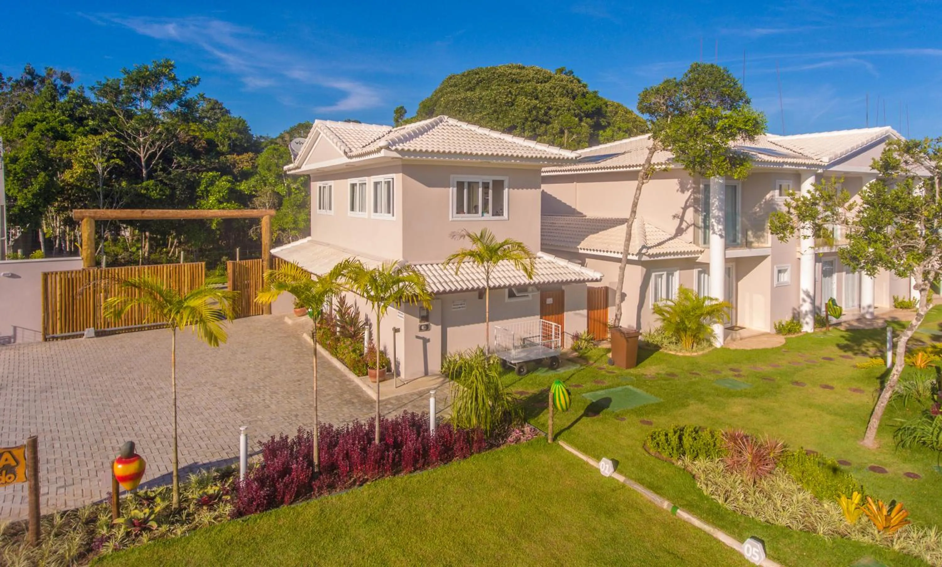 Property building in Mont Ararat Alto da Pitinga - Rede Tonziro