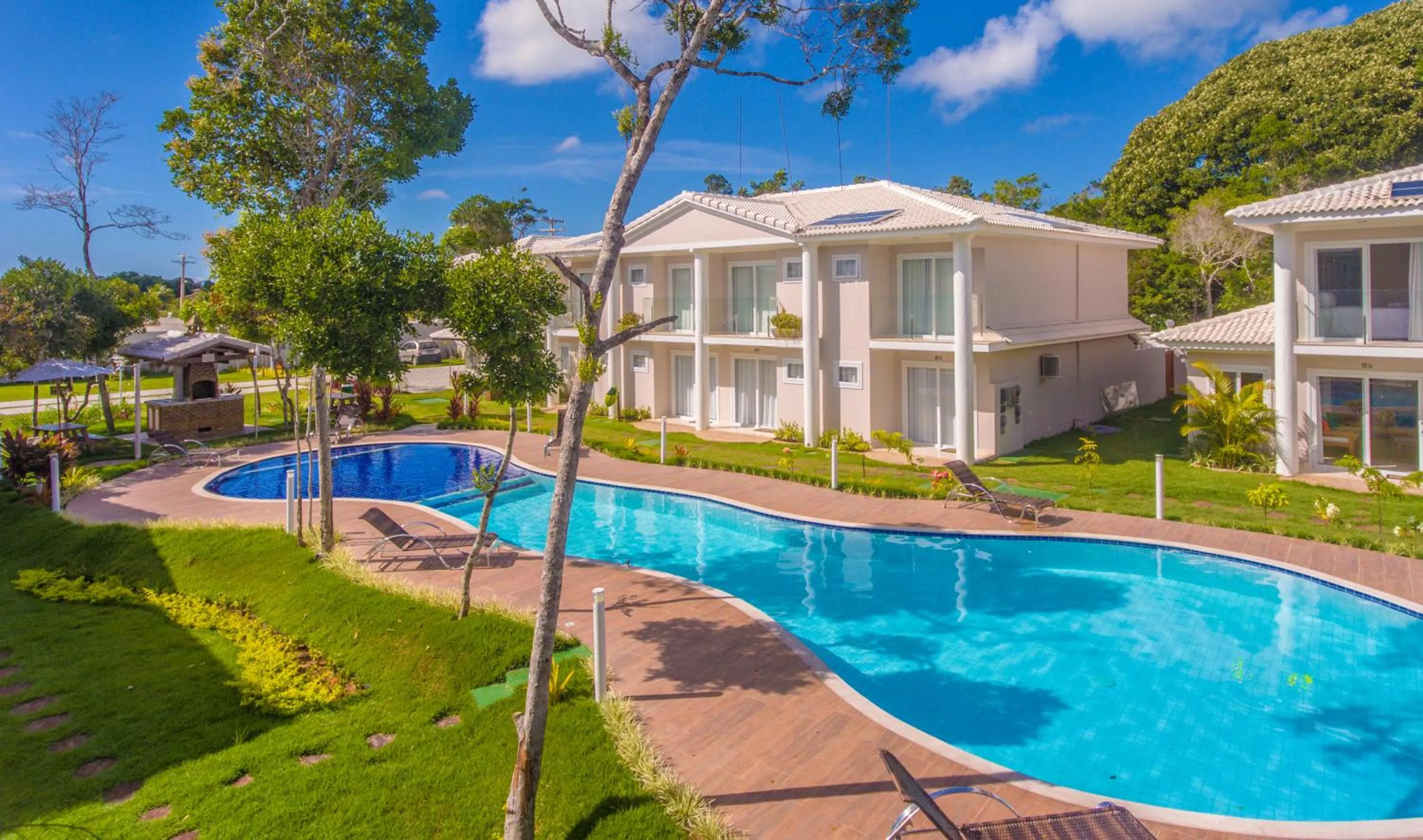 Swimming pool in Mont Ararat Alto da Pitinga - Rede Tonziro