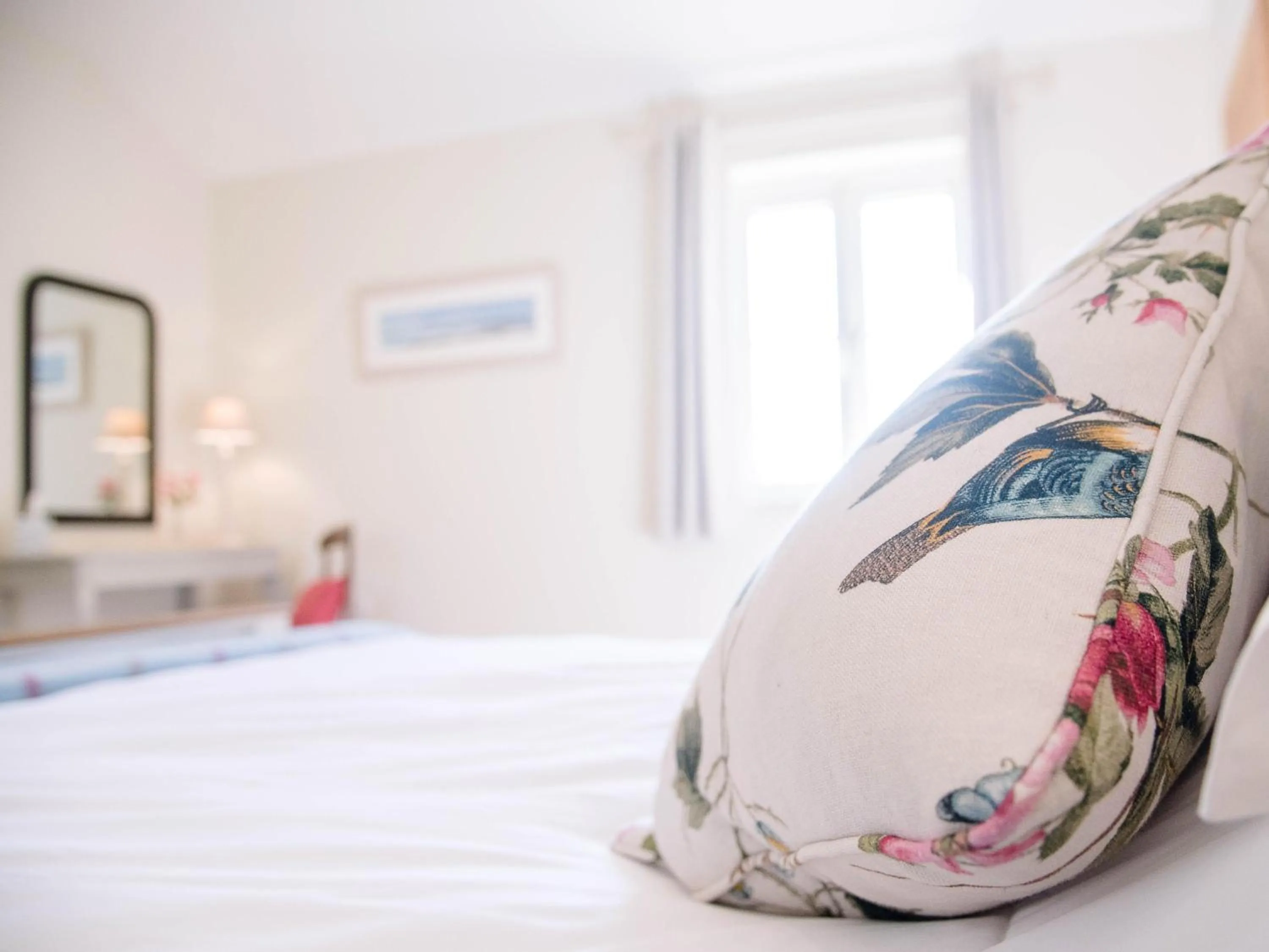 Bedroom, Bed in Hill Stables, Ufford