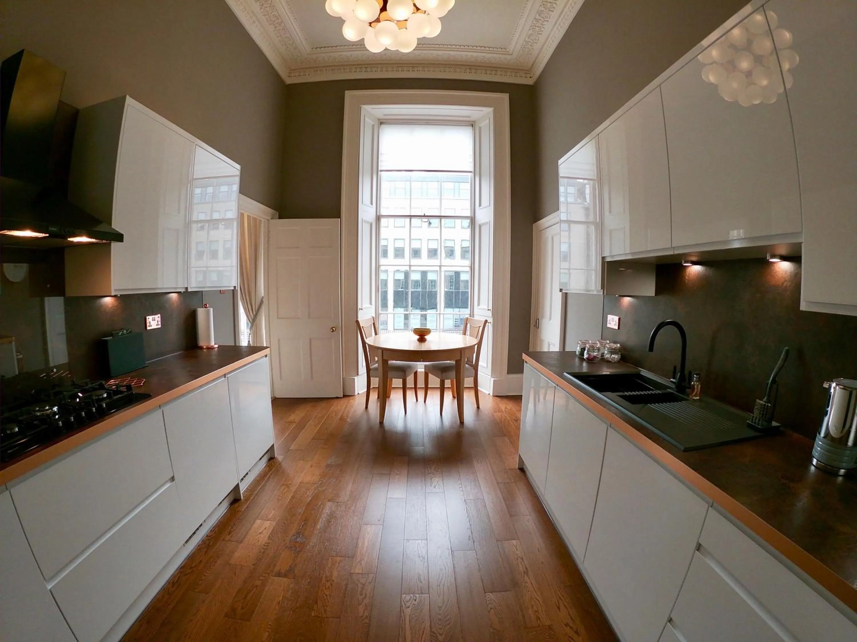 Dining area in Escape To Edinburgh @ Albyn Place