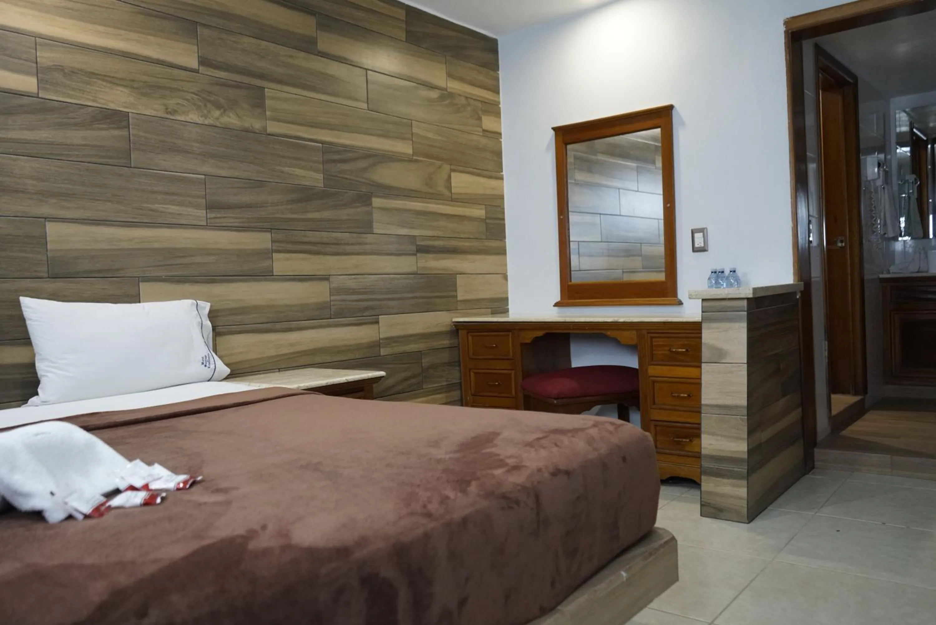 Photo of the whole room, Bed in Hotel Santiago De Compostela - Guadalajara Centro Historico