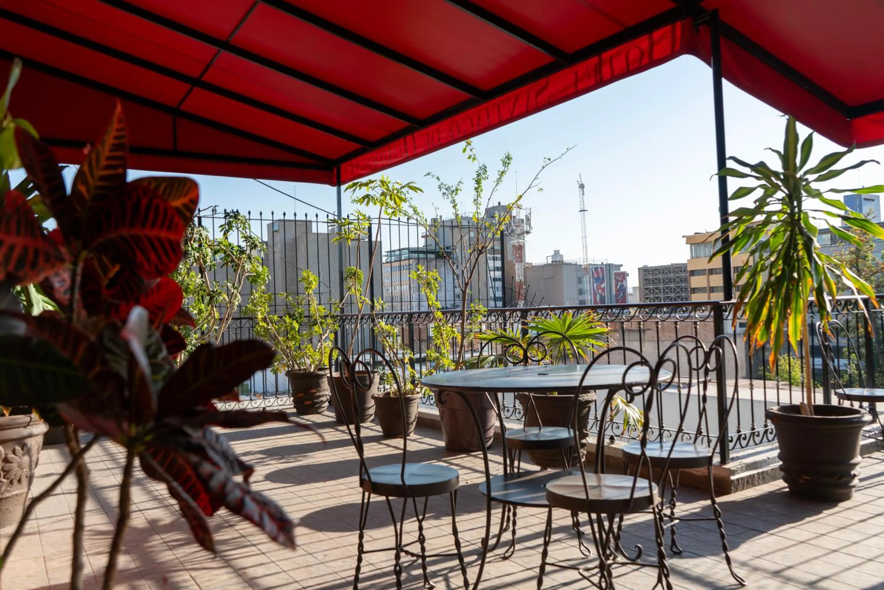 Property building in Hotel Santiago De Compostela - Guadalajara Centro Historico