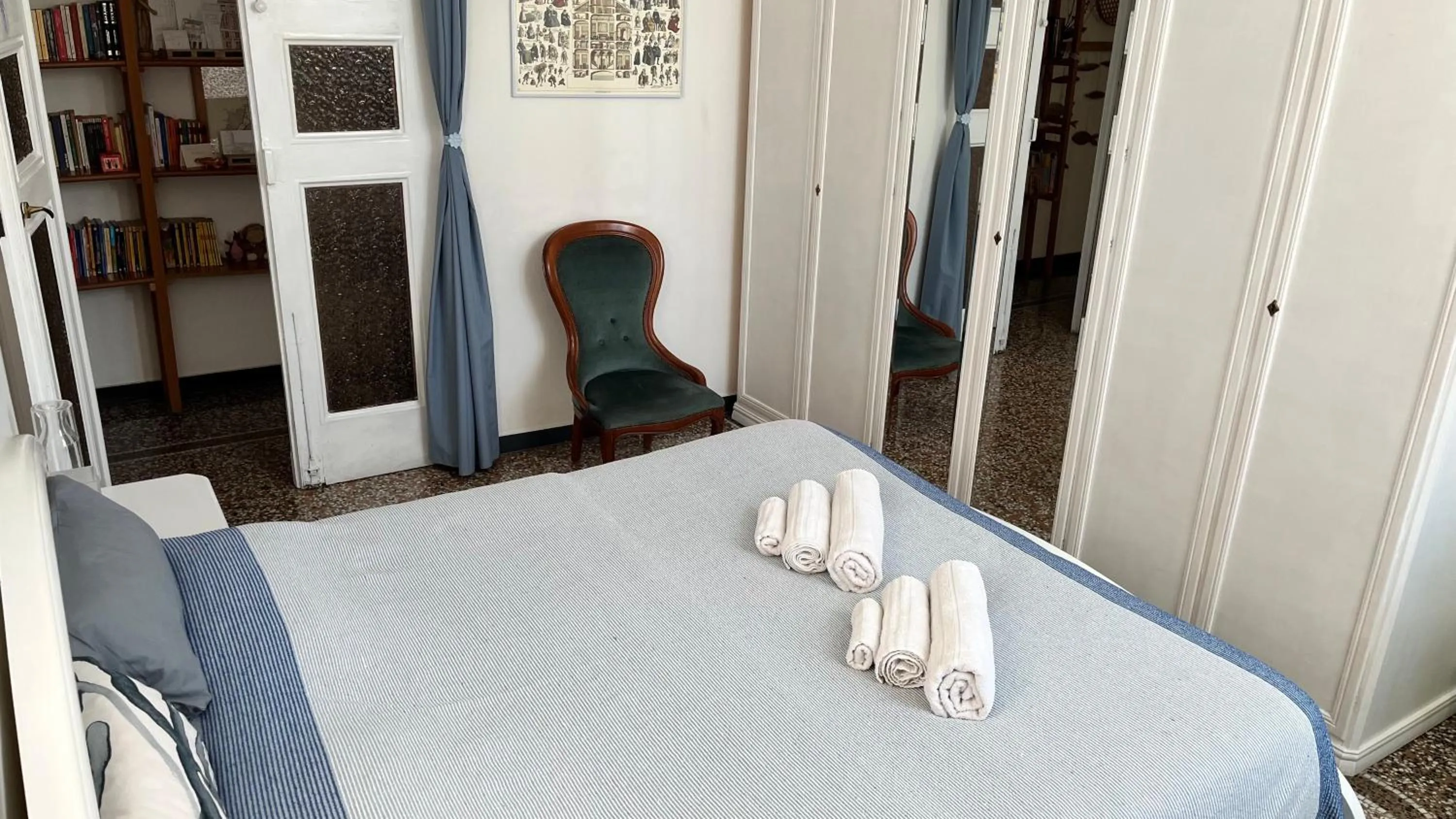 Bed in B&B Ligustico