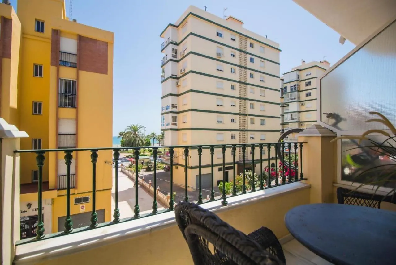 Fabuloso apartamento a 50m de playa centrico