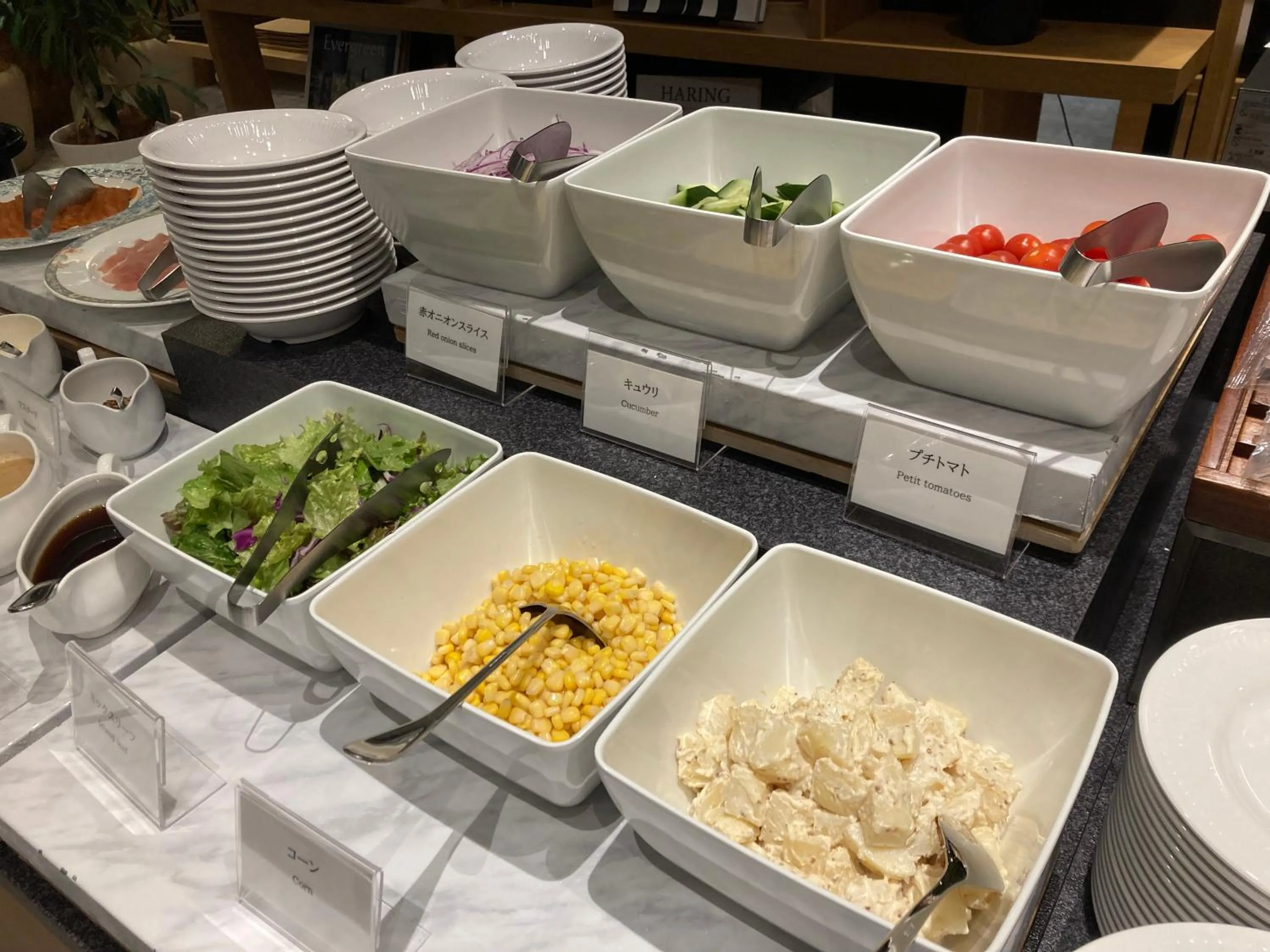 Restaurant/places to eat in KKR Hotel Hakata