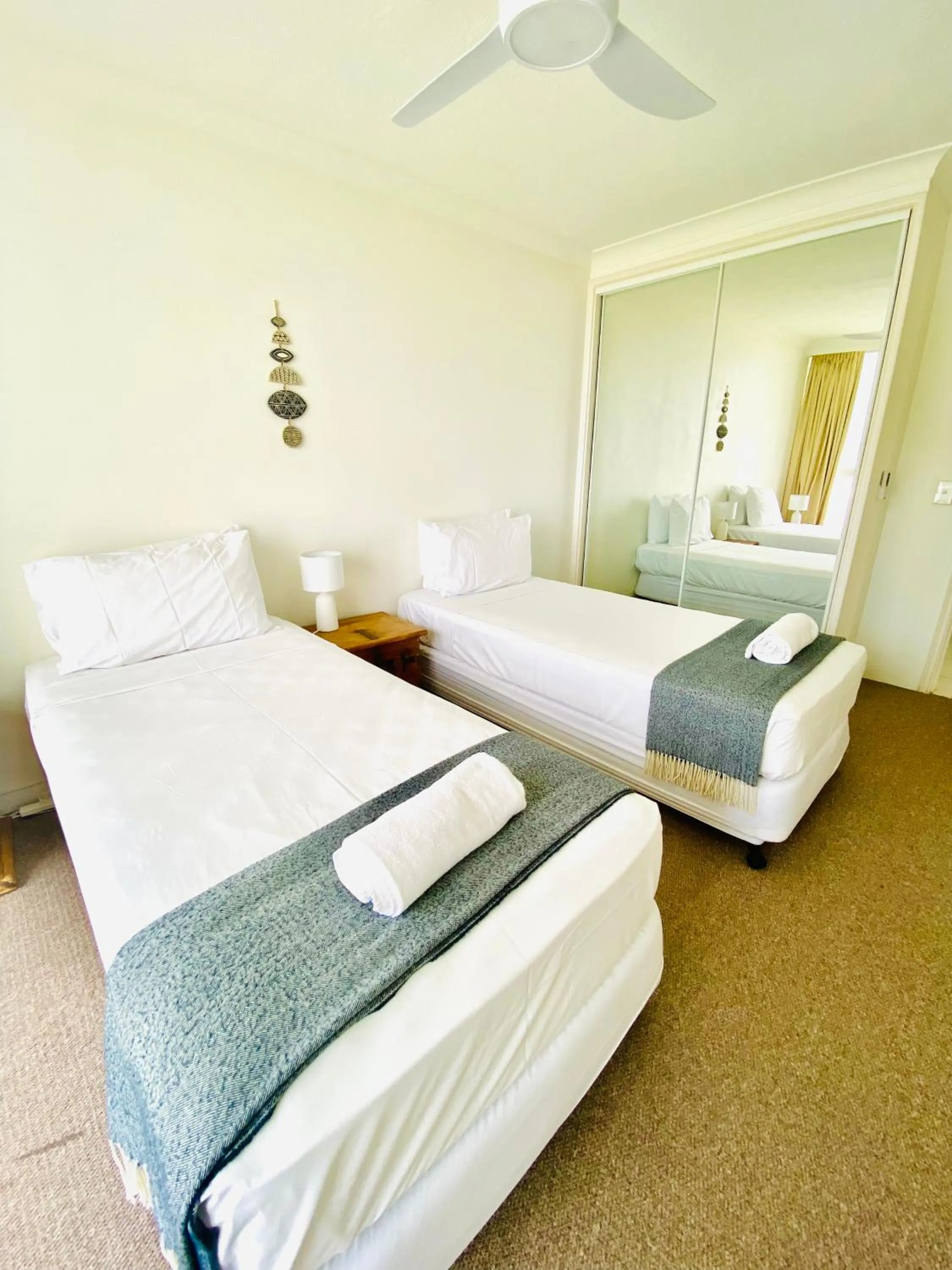 Bed in Golden Sands on the Beach - Absolute Beachfront Apartments