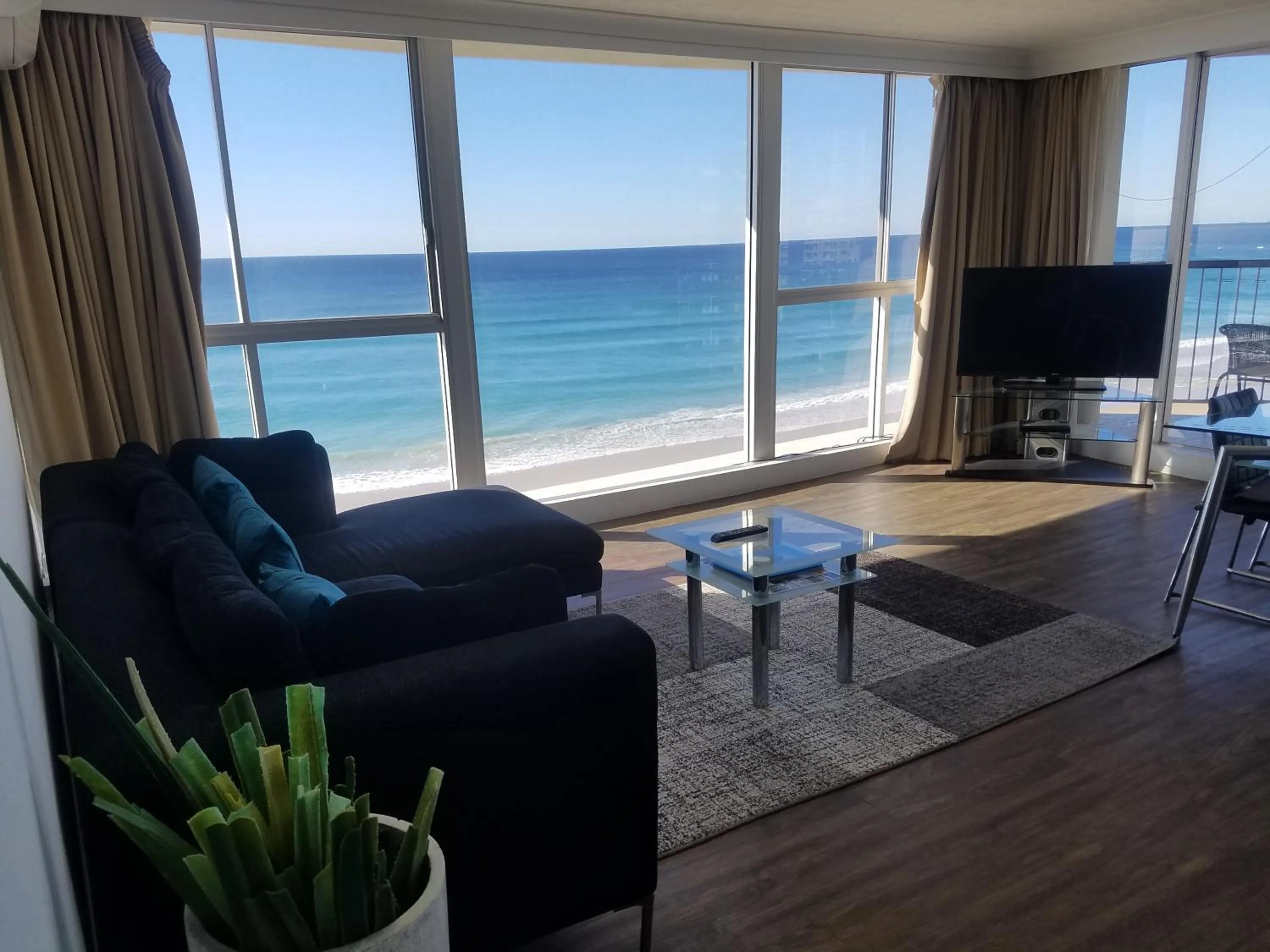 Living room in Golden Sands on the Beach - Absolute Beachfront Apartments