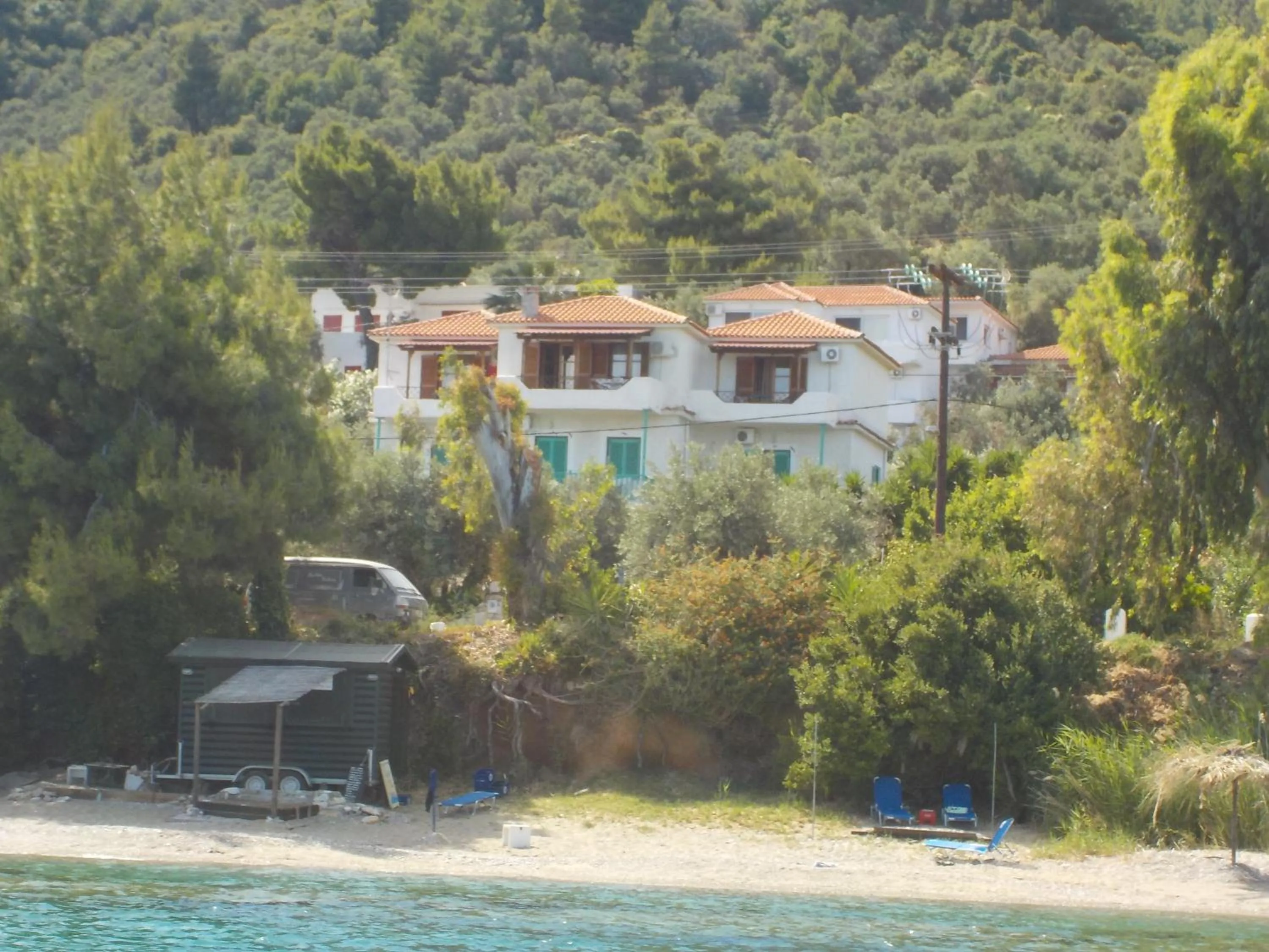 Property building in Azalea