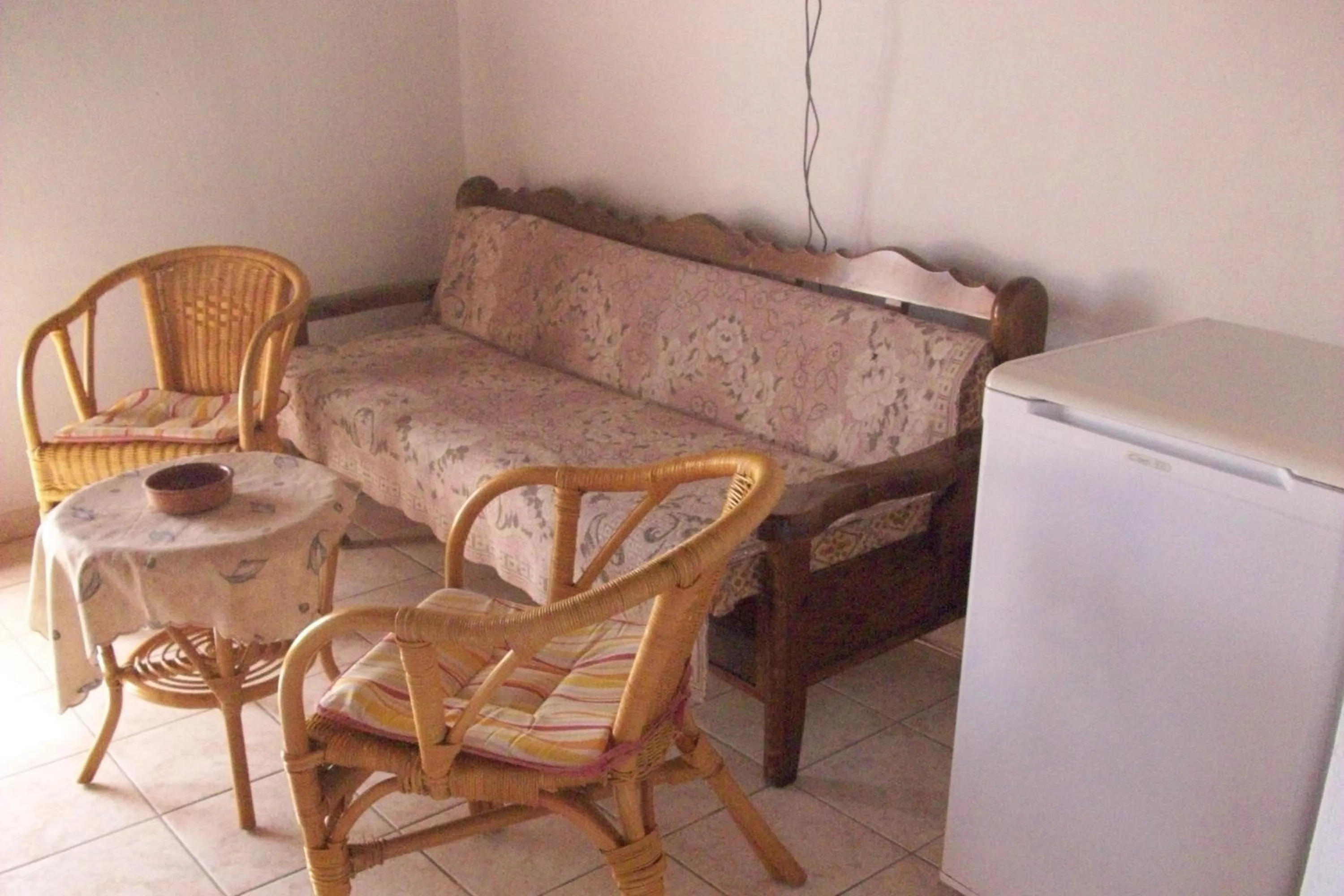 Living room in Azalea