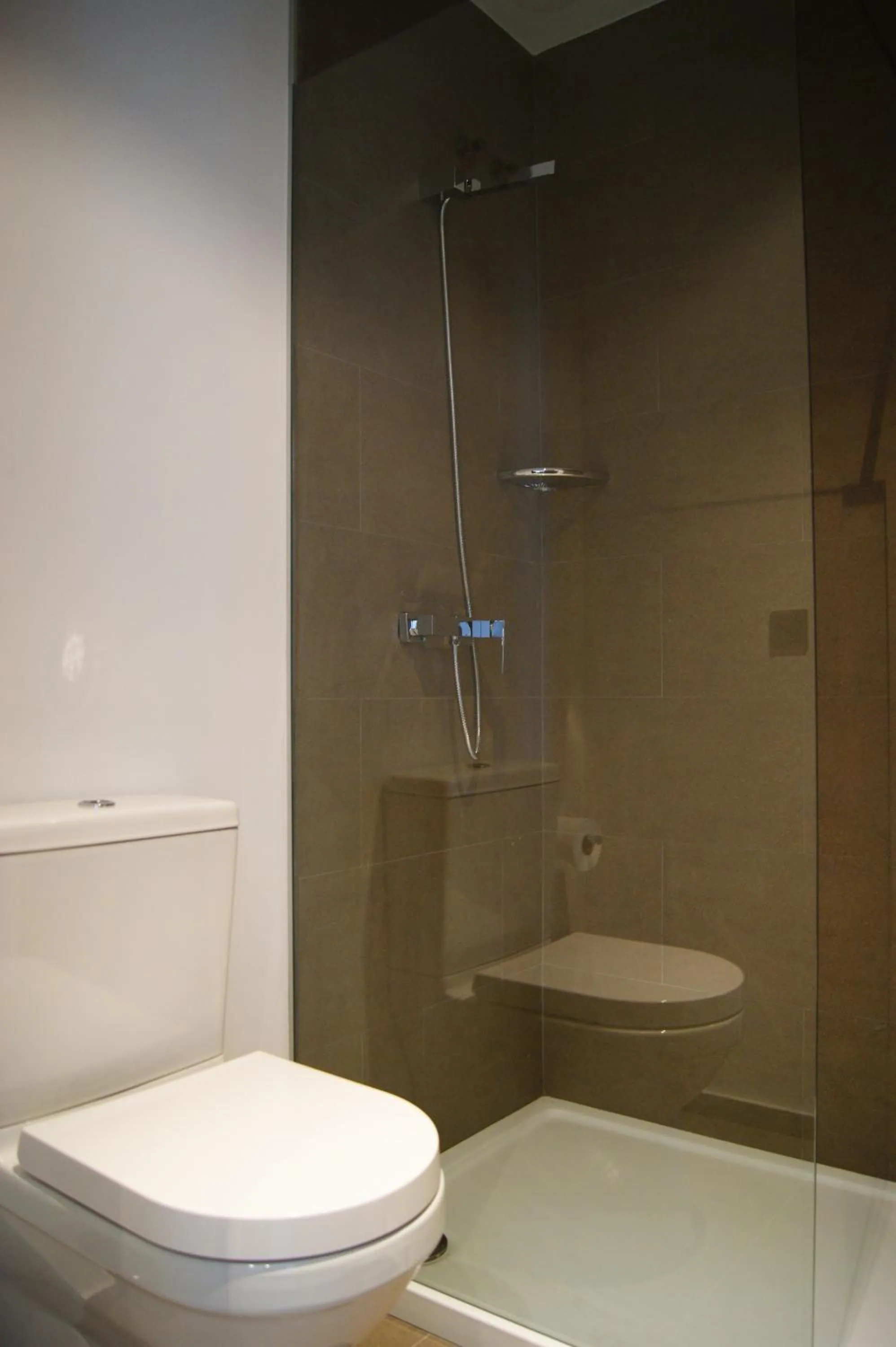 Shower in Hotel Sercotel Plana Parc