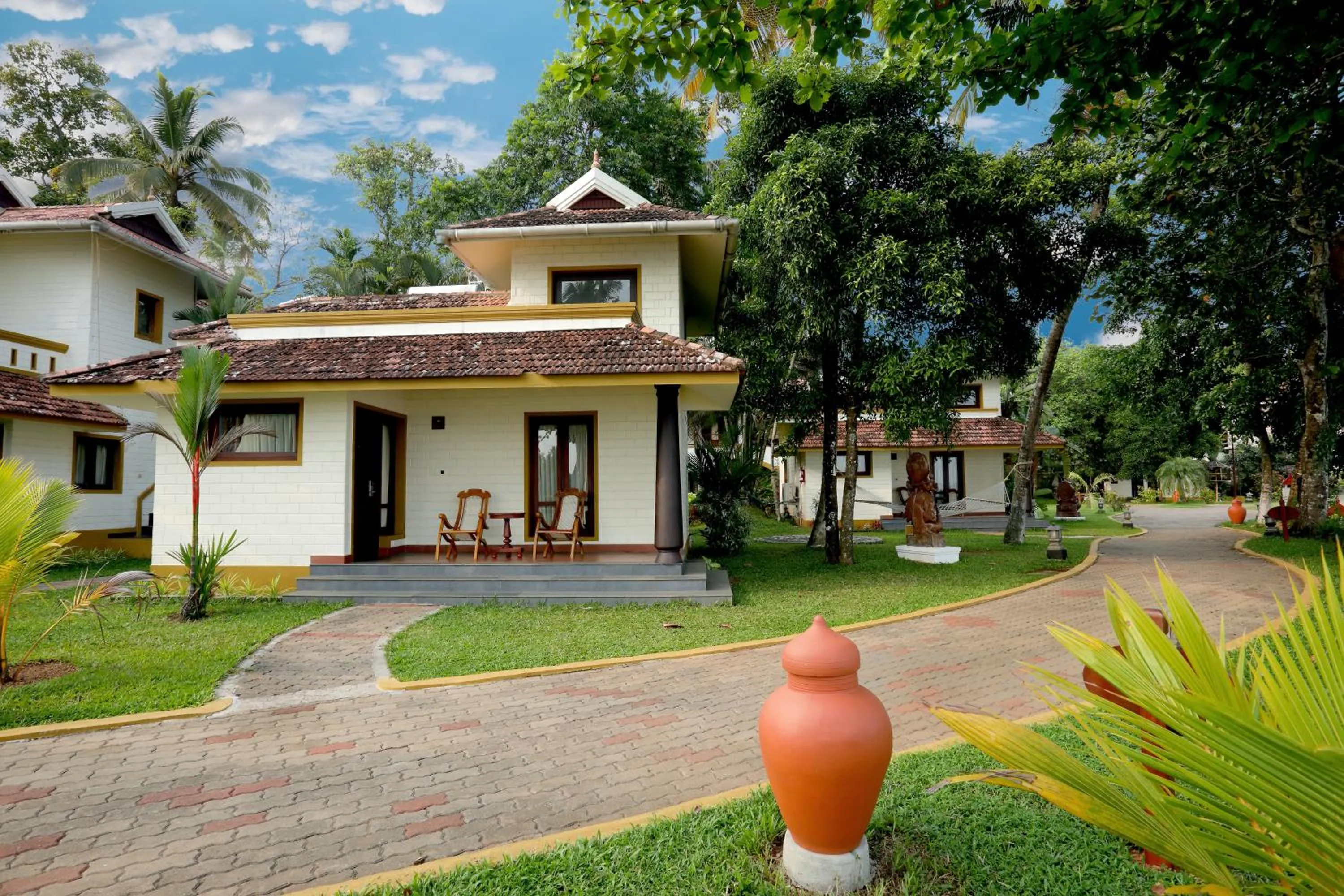 The World Backwaters, Alleppey