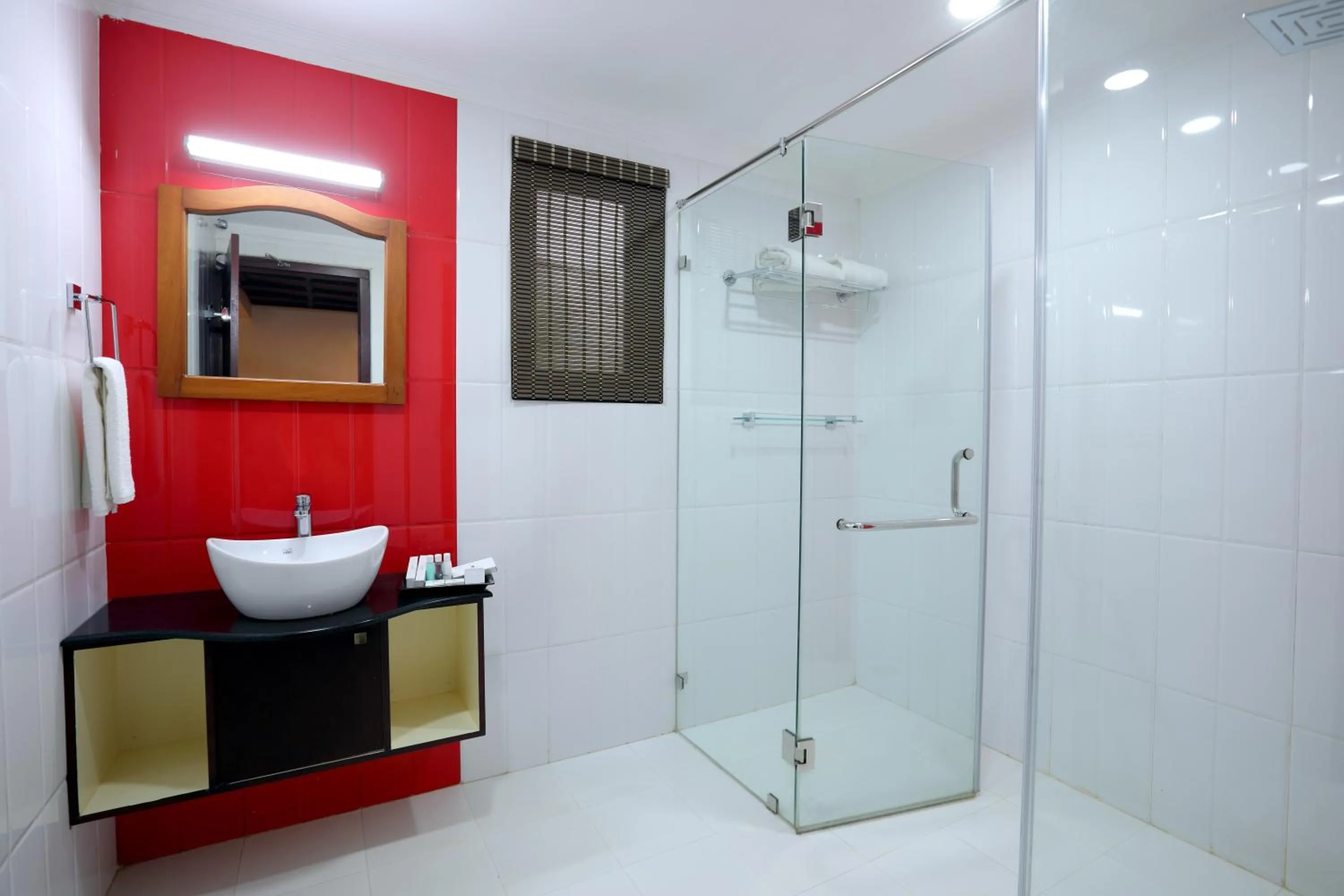 The World Backwaters, Alleppey