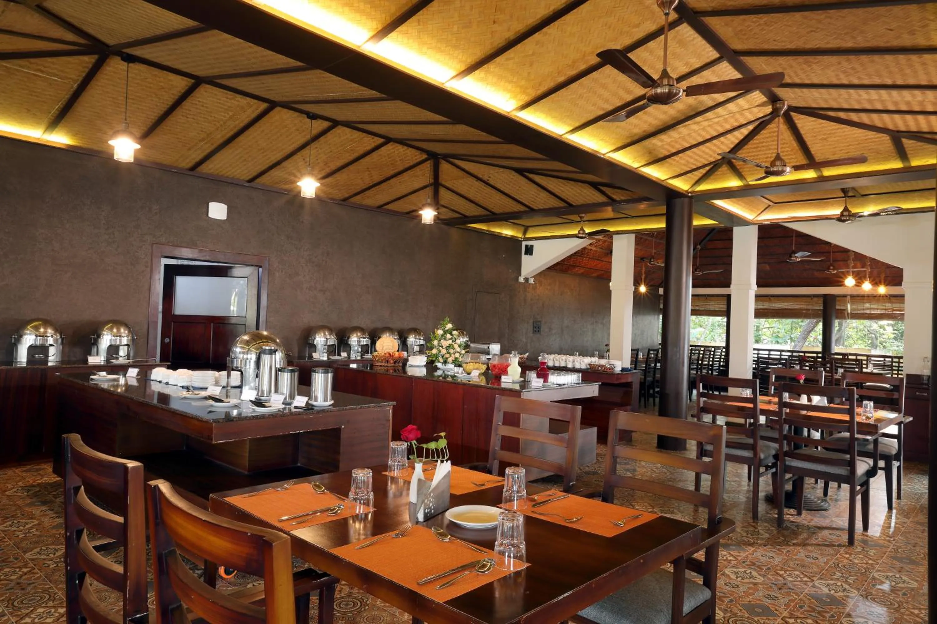 Restaurant/places to eat in The World Backwaters, Alleppey