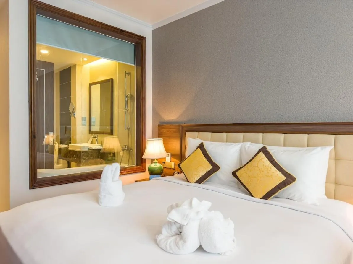 Bed in Nha Trang Horizon Hotel