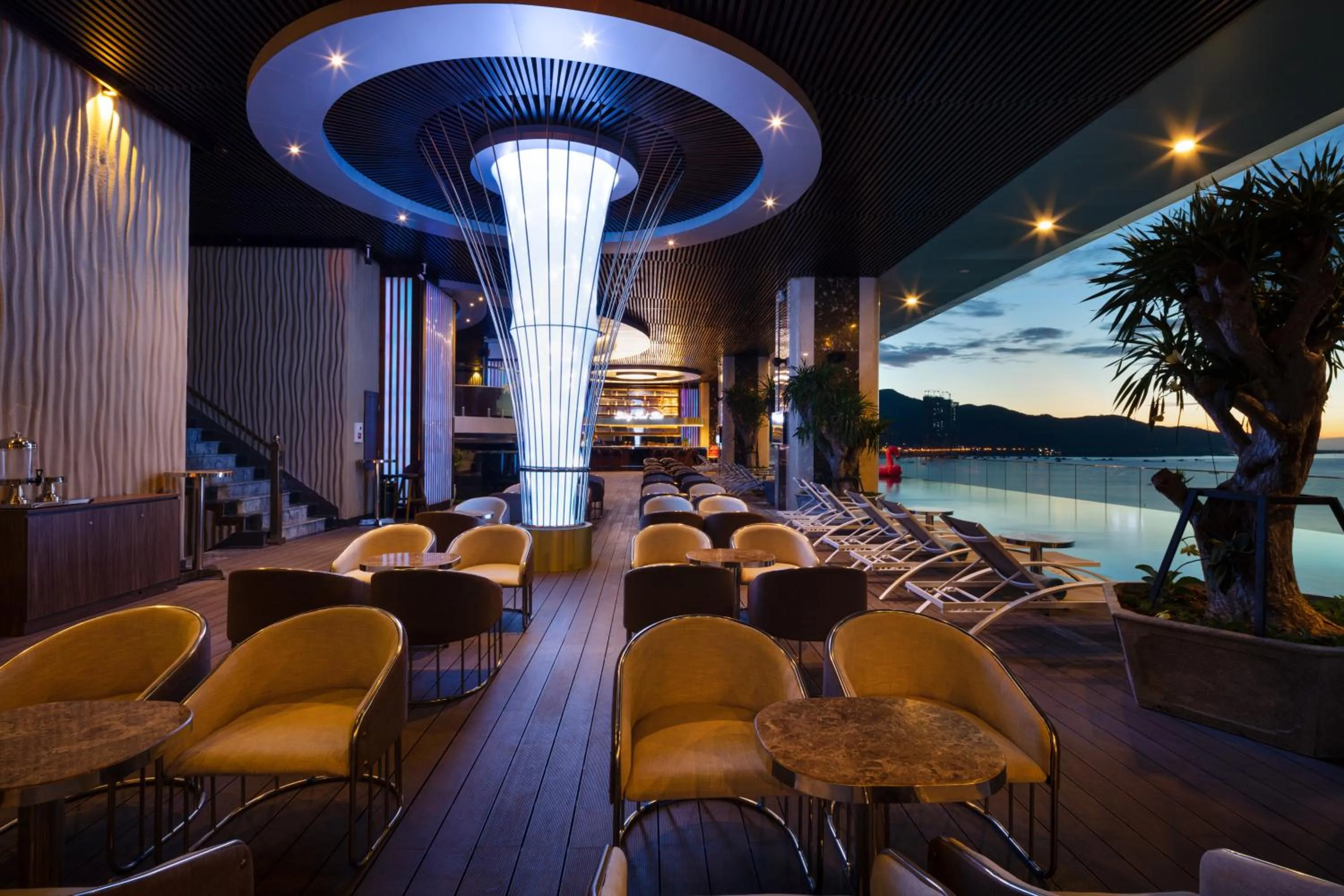 Lounge or bar in Nha Trang Horizon Hotel