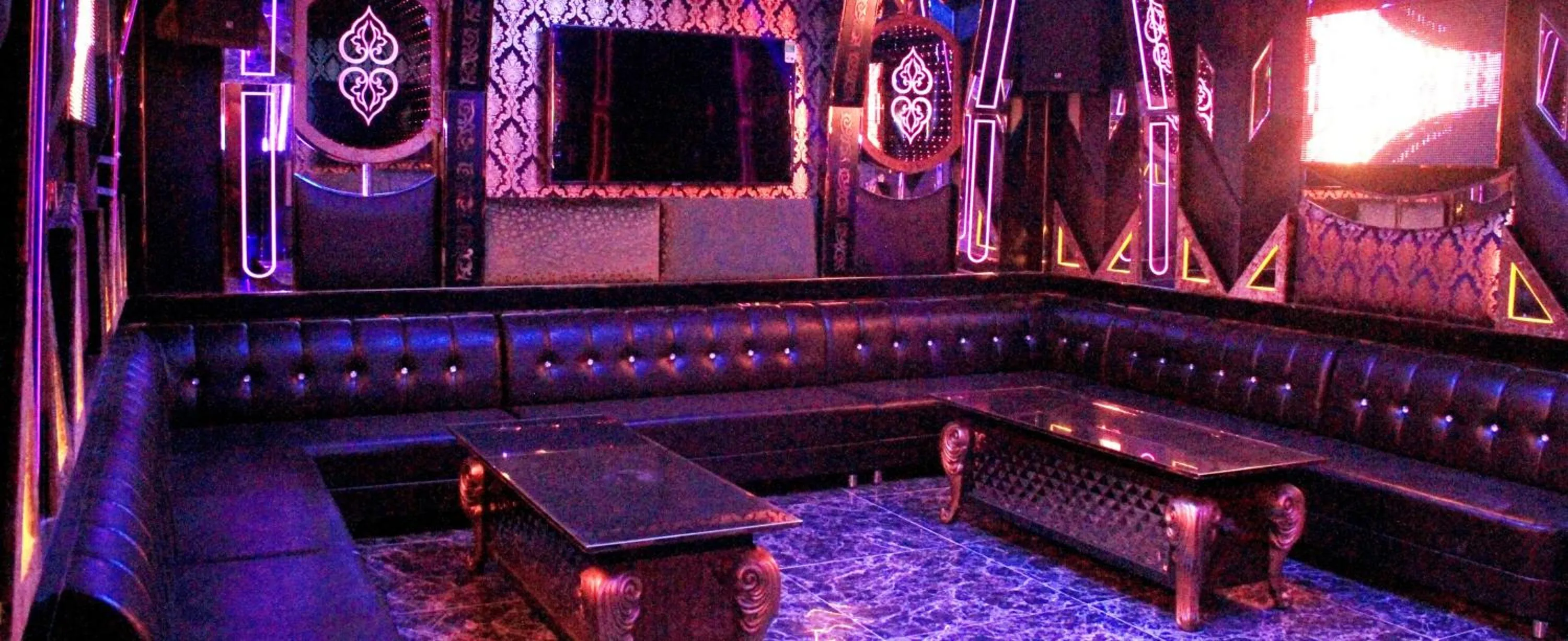 Karaoke in Nha Trang Horizon Hotel