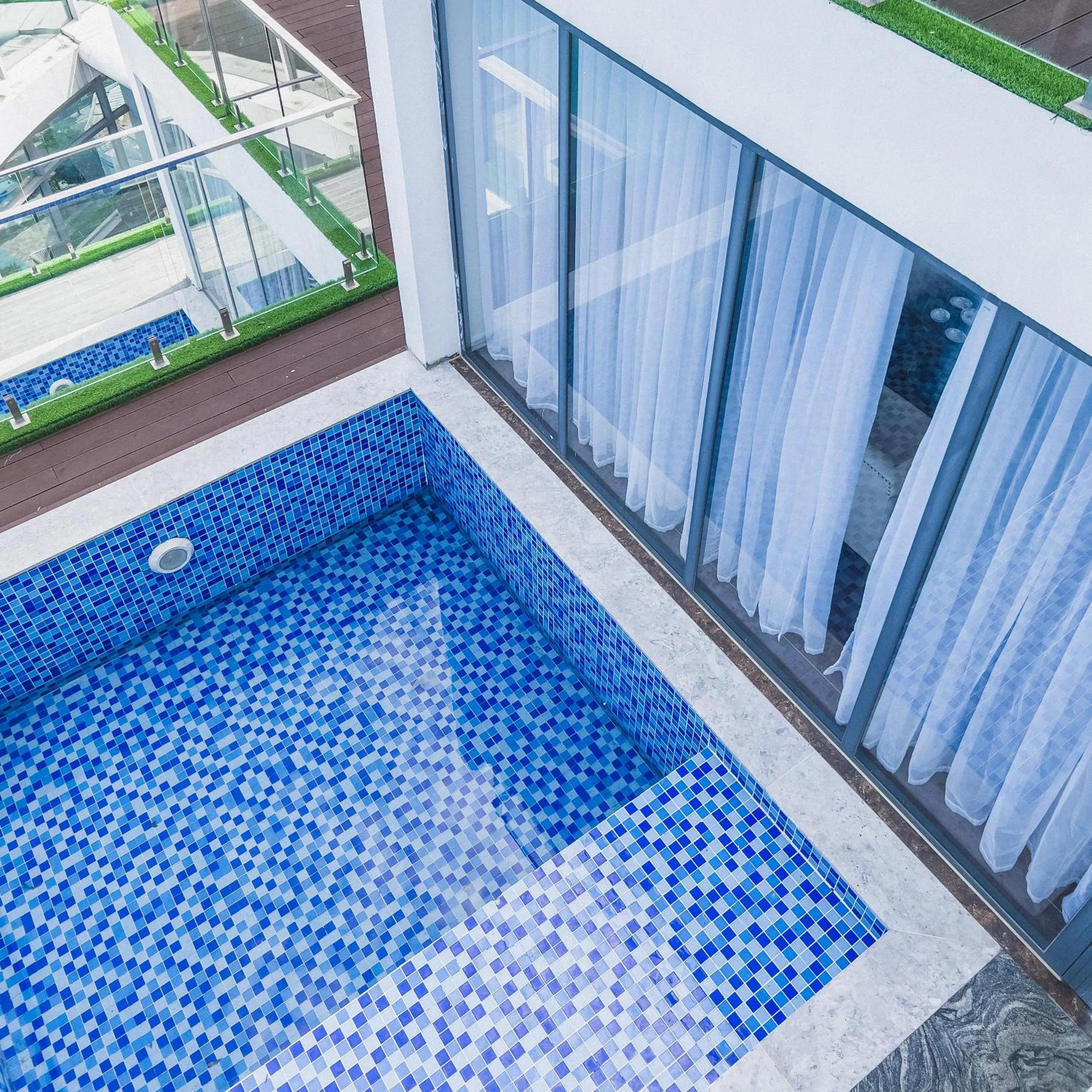 Pool view in Nha Trang Horizon Hotel