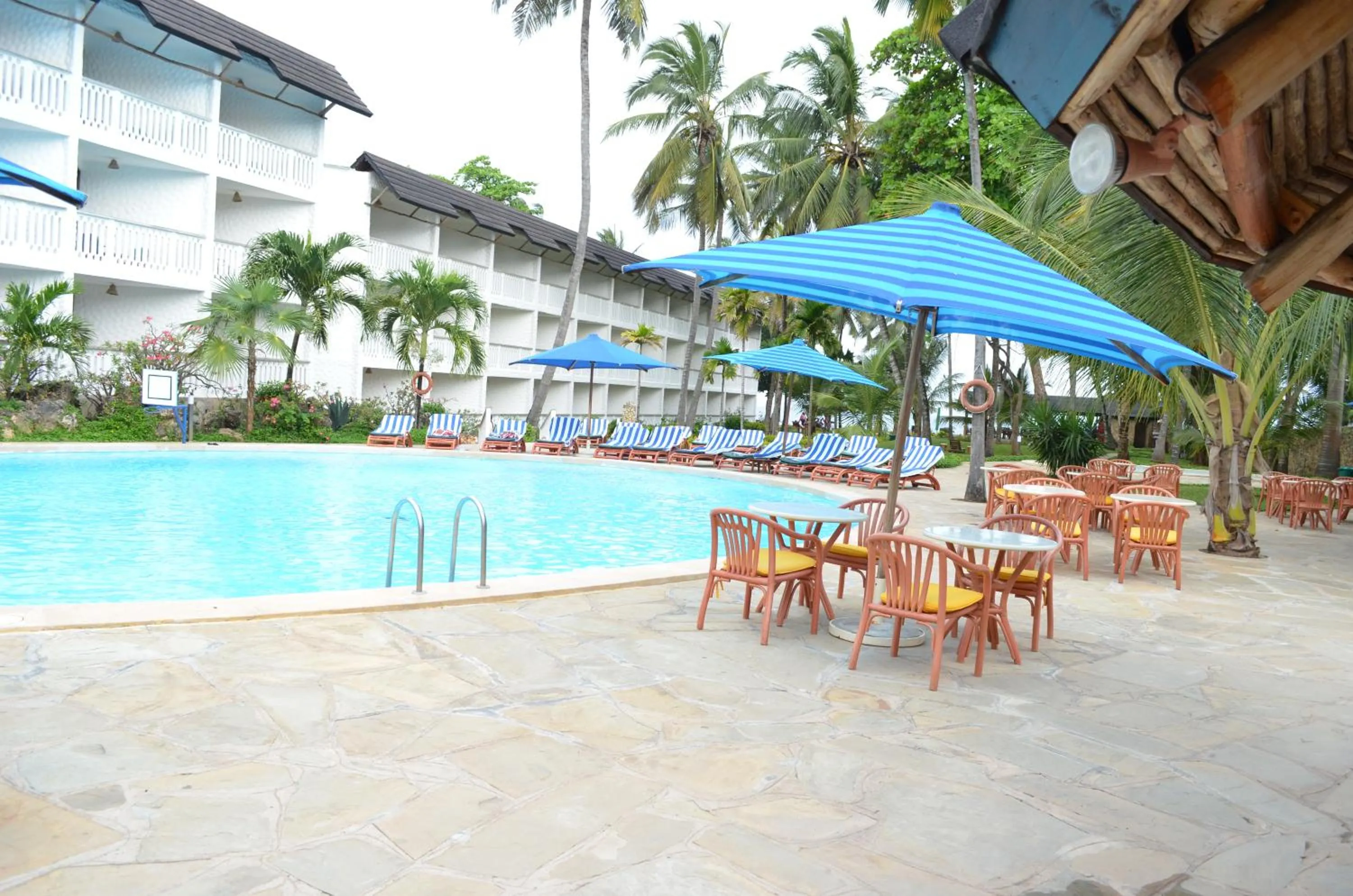 Day in Travellers Beach Hotel & SPA