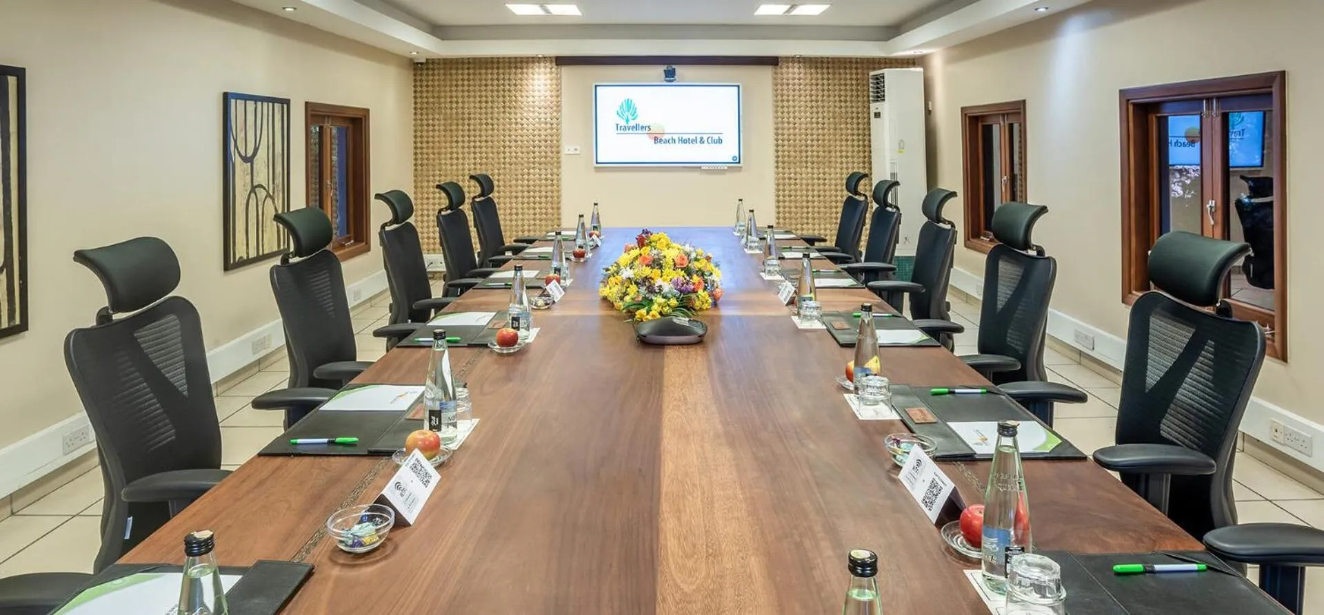 Meeting/conference room in Travellers Beach Hotel & SPA