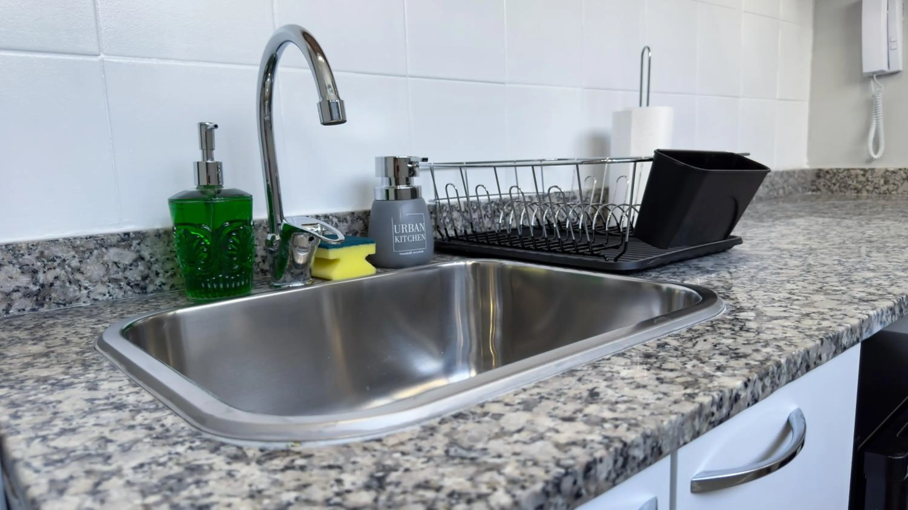 dishwasher in Soho Rentals