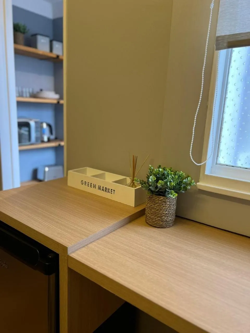 hair dresser in Soho Rentals