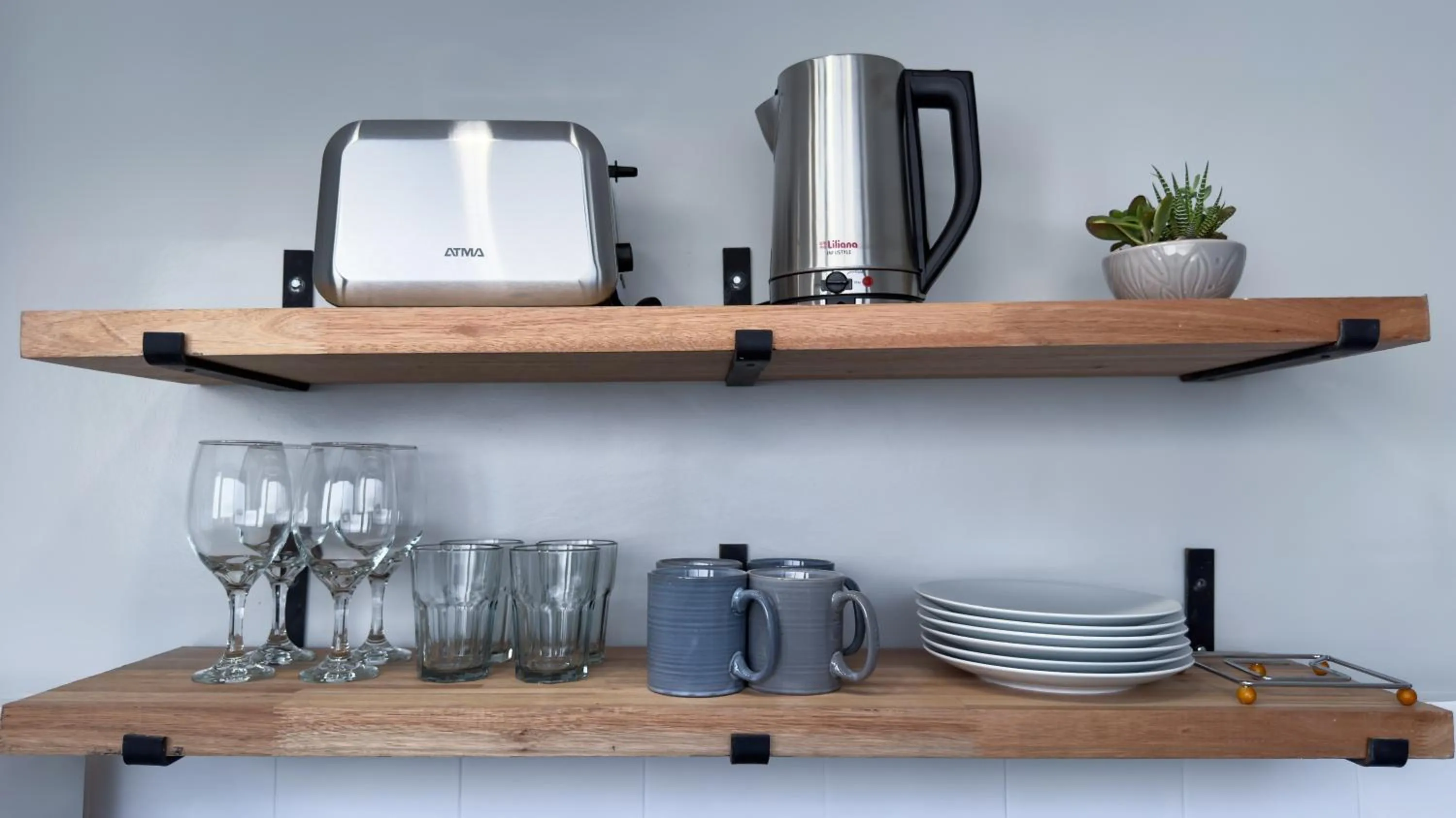 toaster in Soho Rentals