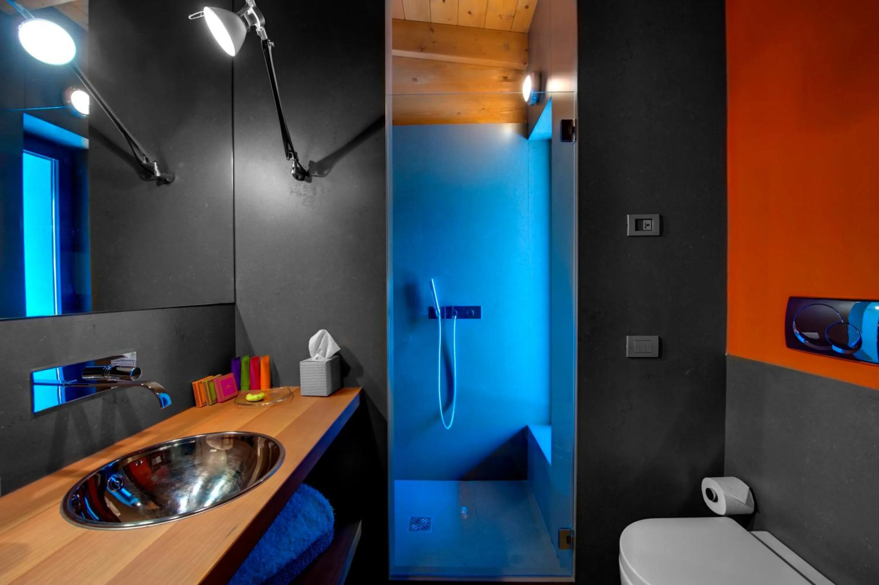 Bathroom in Vivere Suites & Rooms