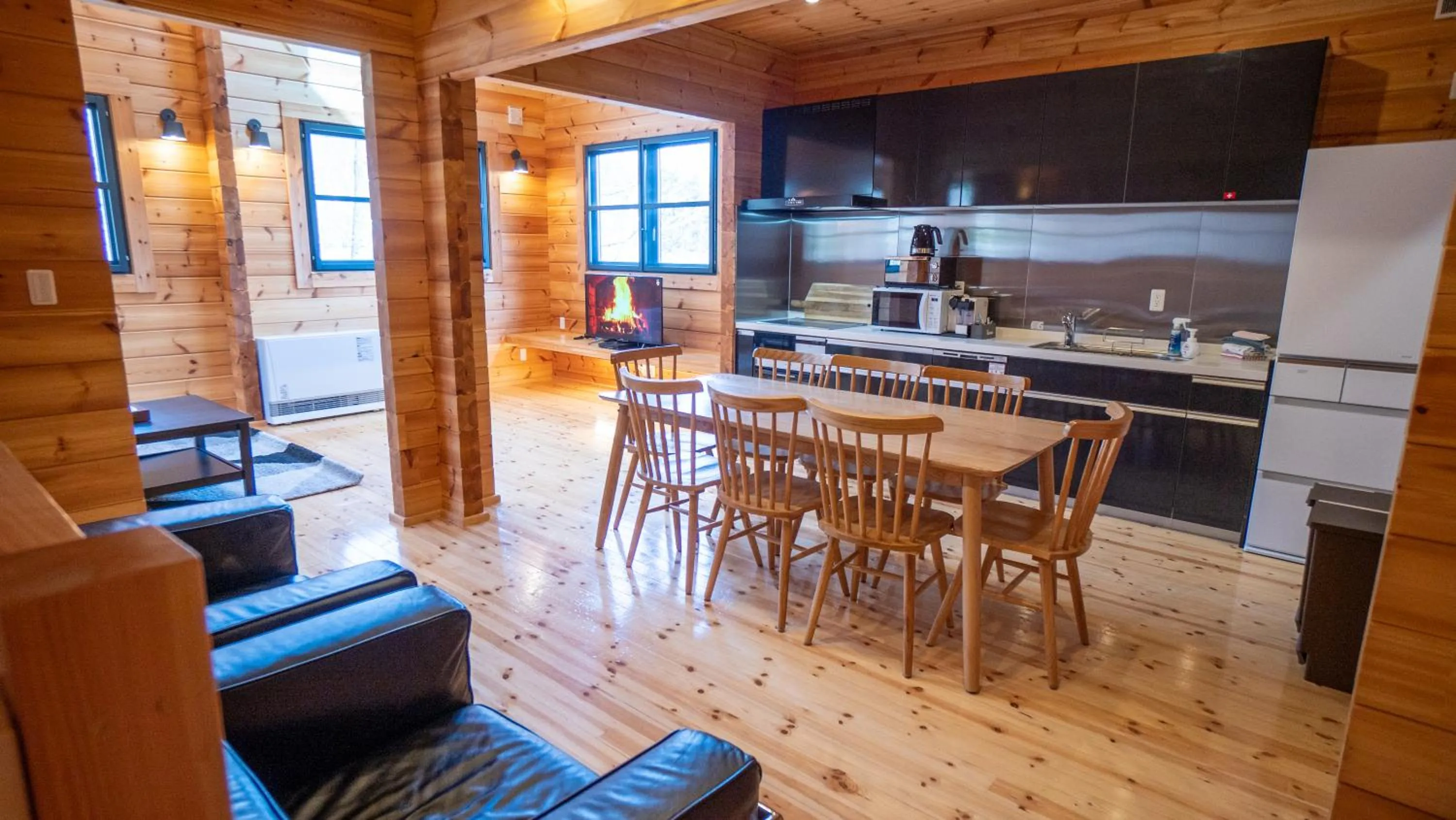 Kitchen or kitchenette in Wadano Gateway Suites & Apartments