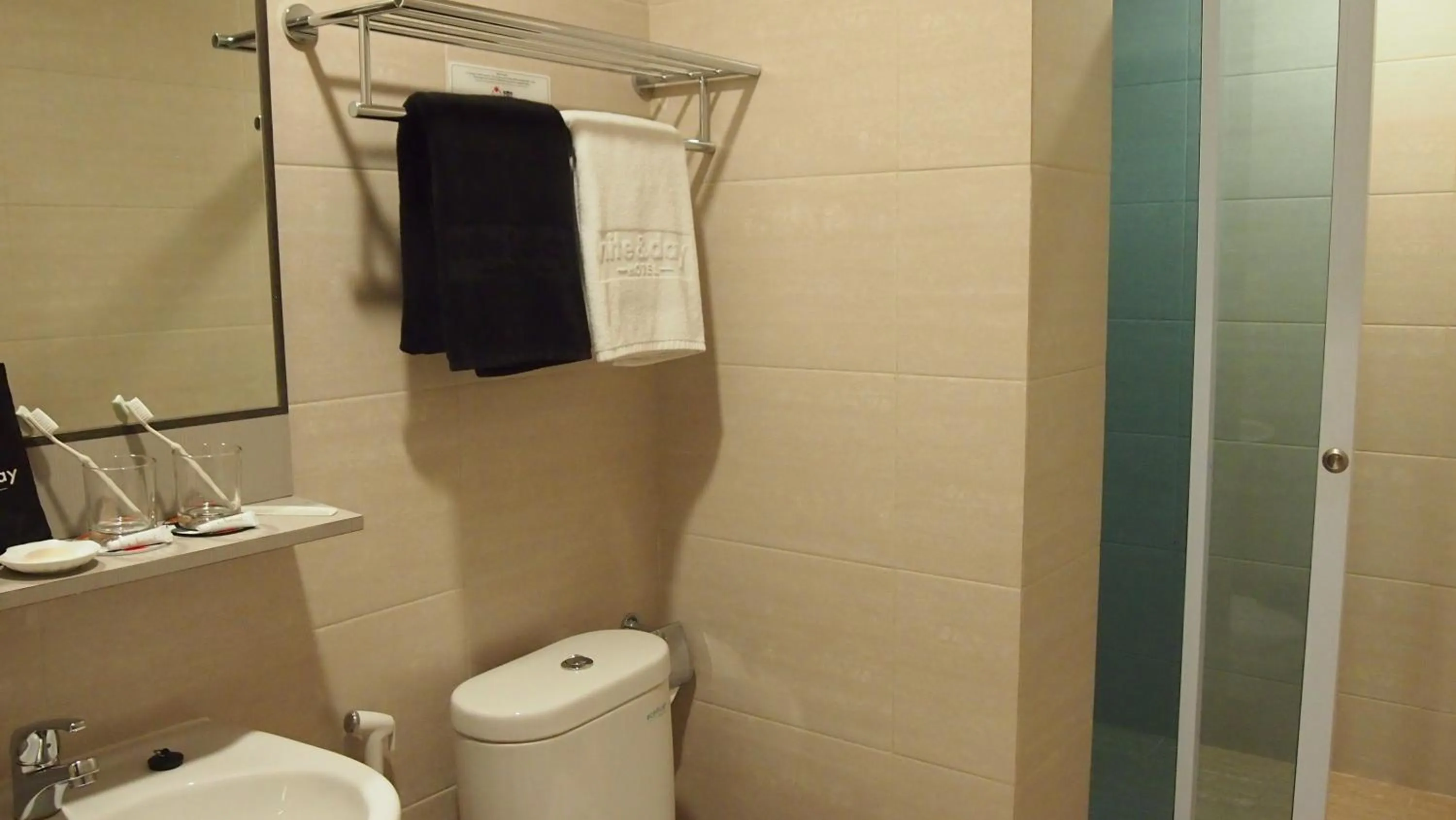 Toilet in Nite & Day Laguna Bintan