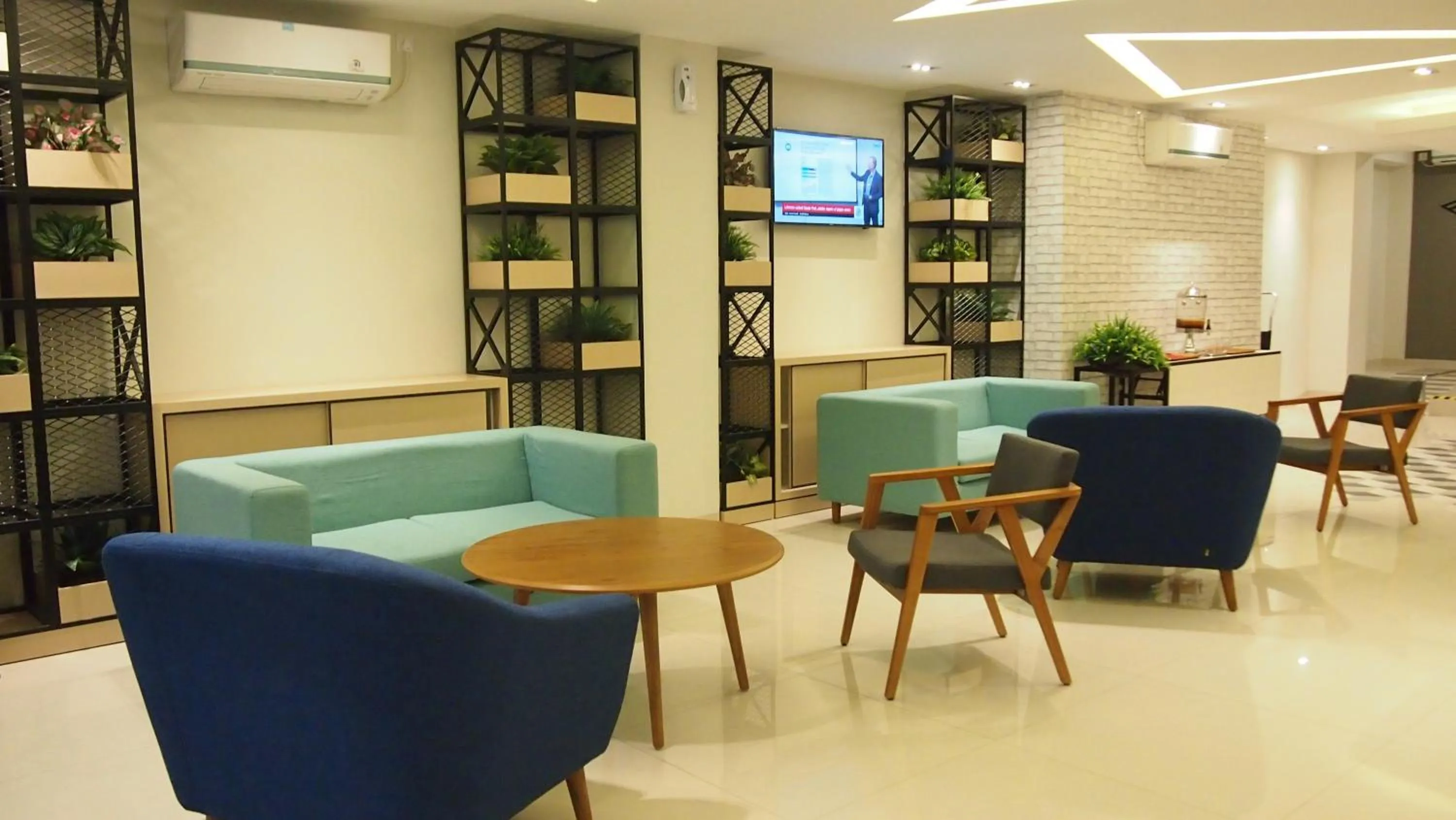 TV and multimedia in Nite & Day Laguna Bintan