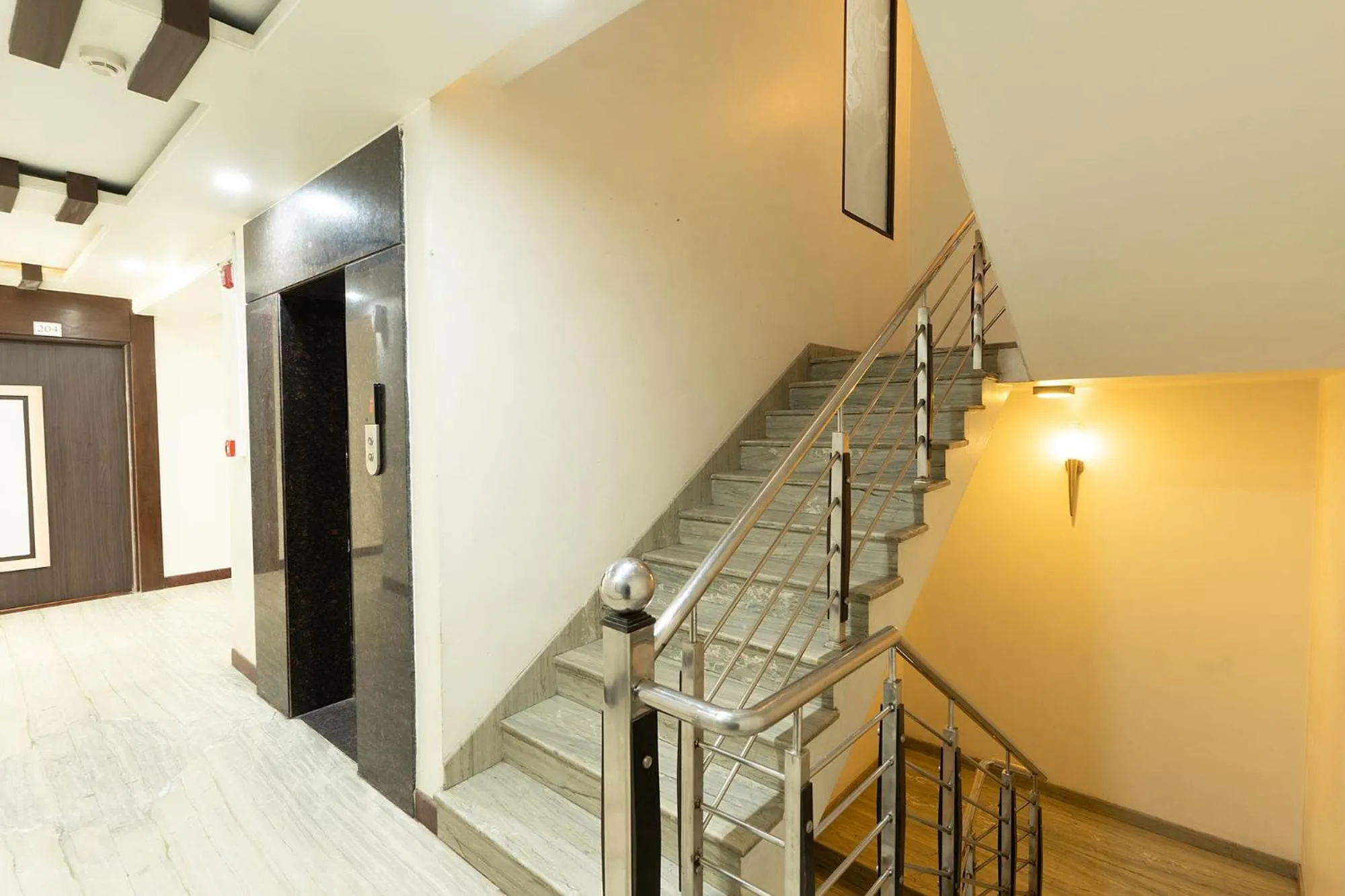 Lobby or reception in FabHotel Signature Inn