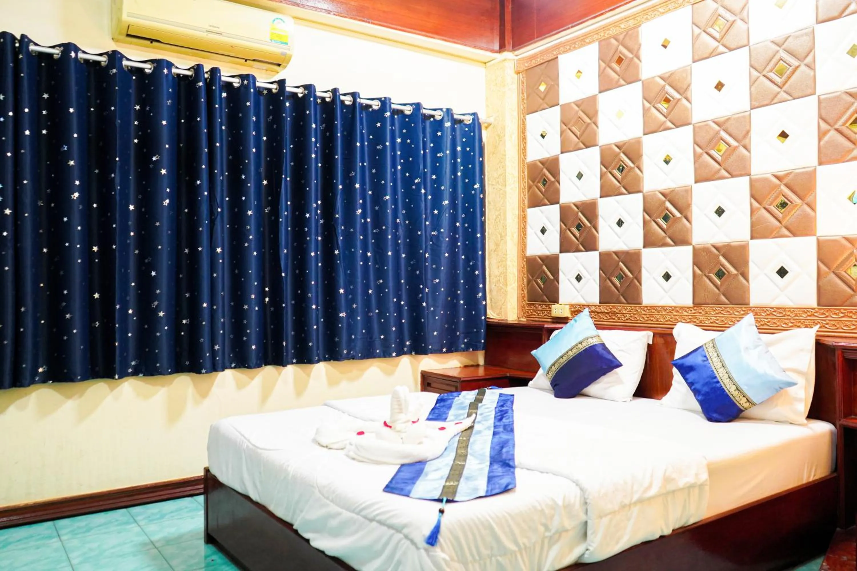 Photo of the whole room, Bed in Marine paradise Encore