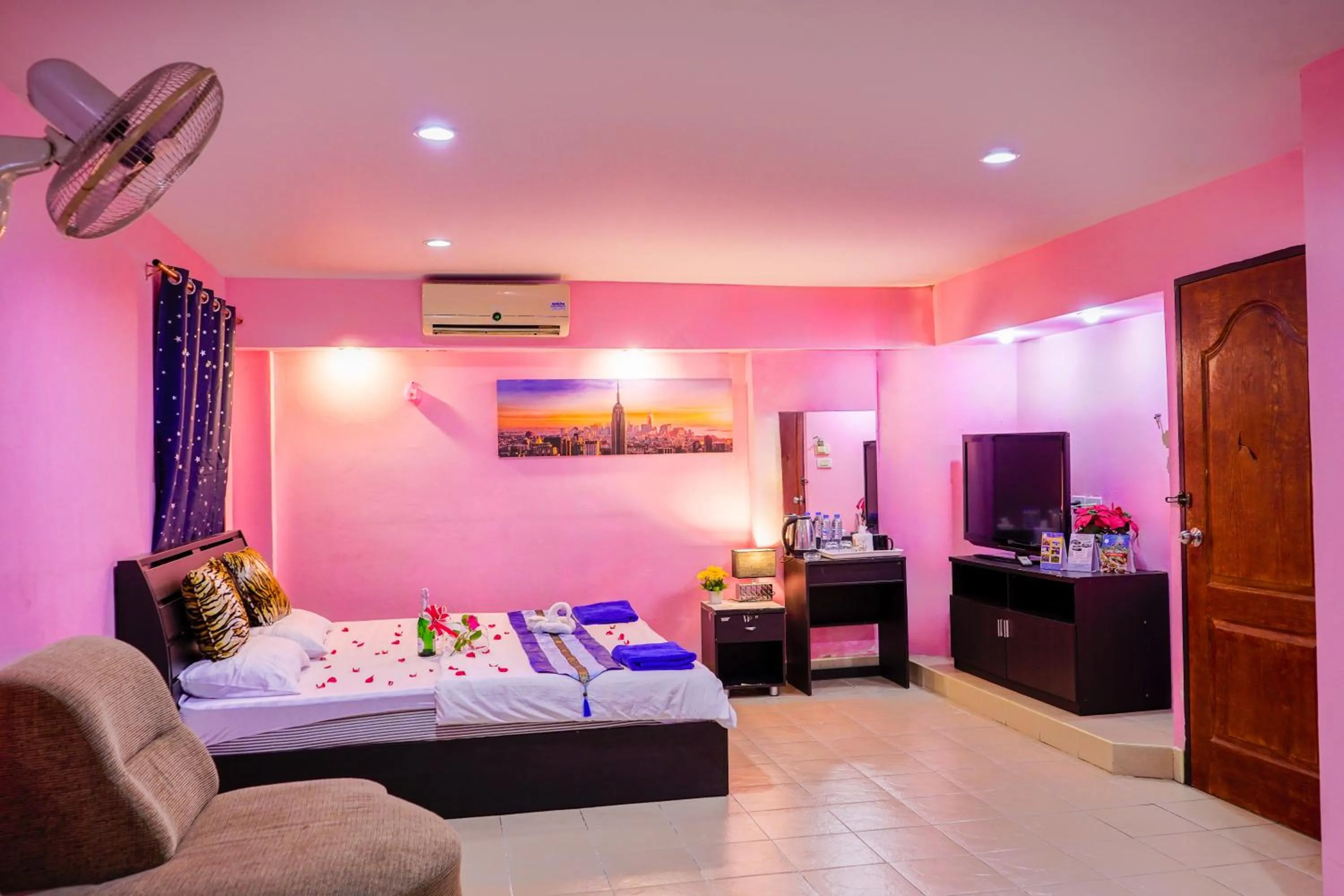 Bedroom, Bed in Marine paradise Encore