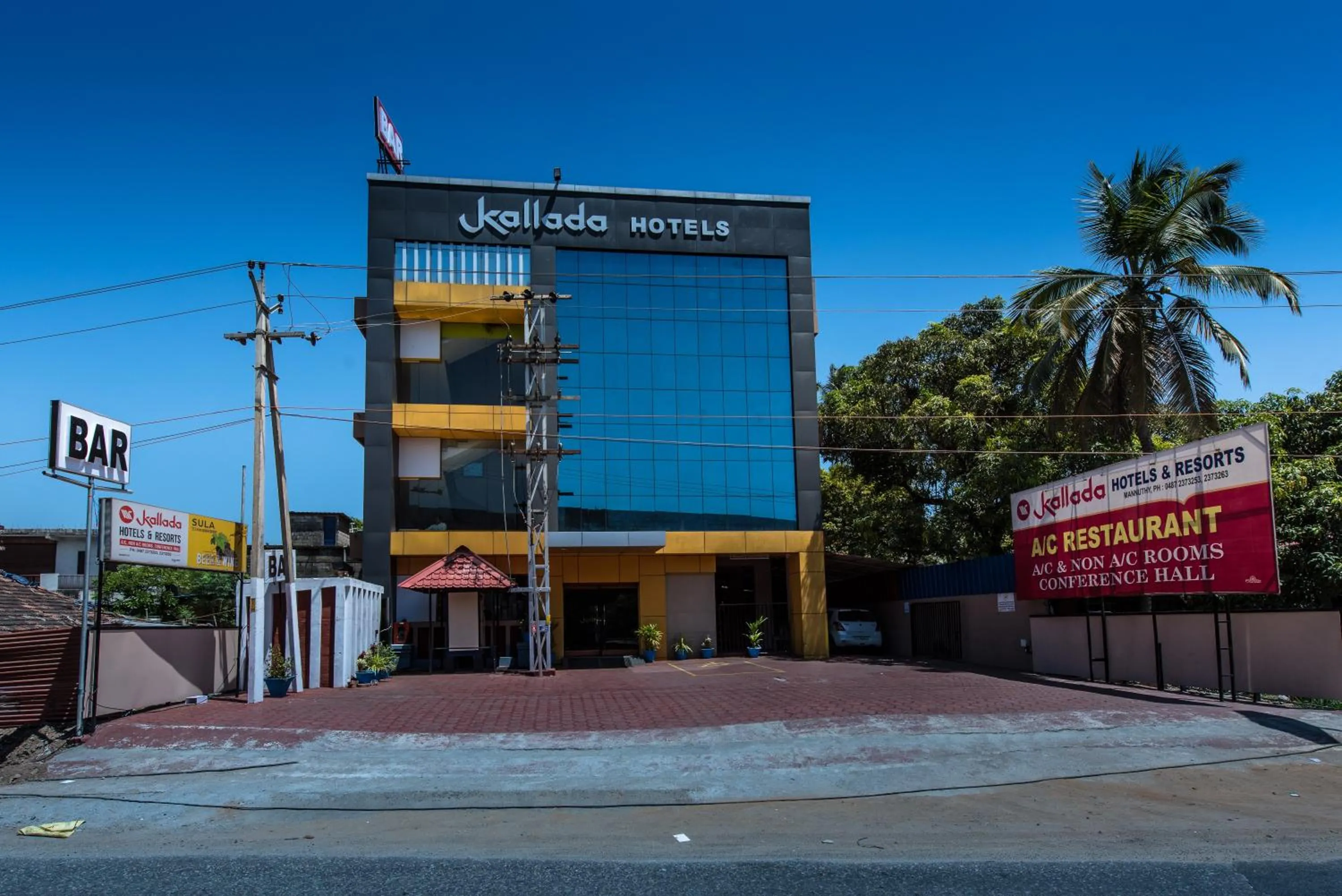 Property building in Kallada Hotels and Resorts