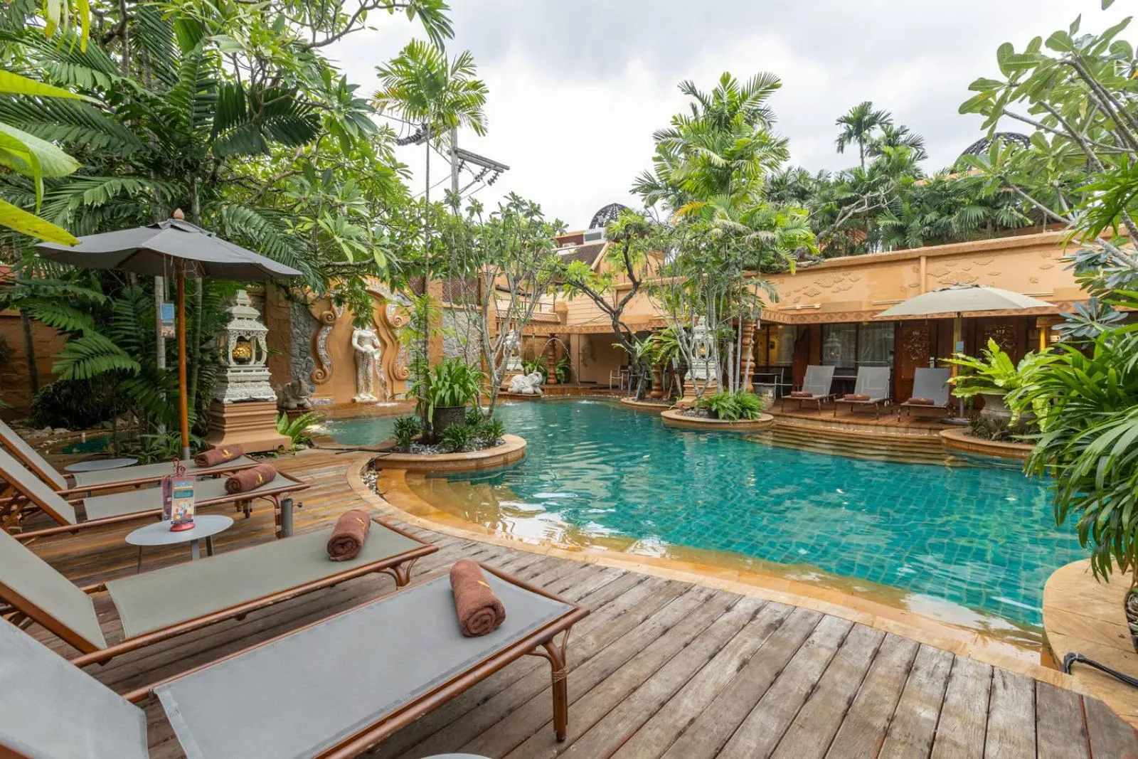 Swimming pool in Sawasdee Village