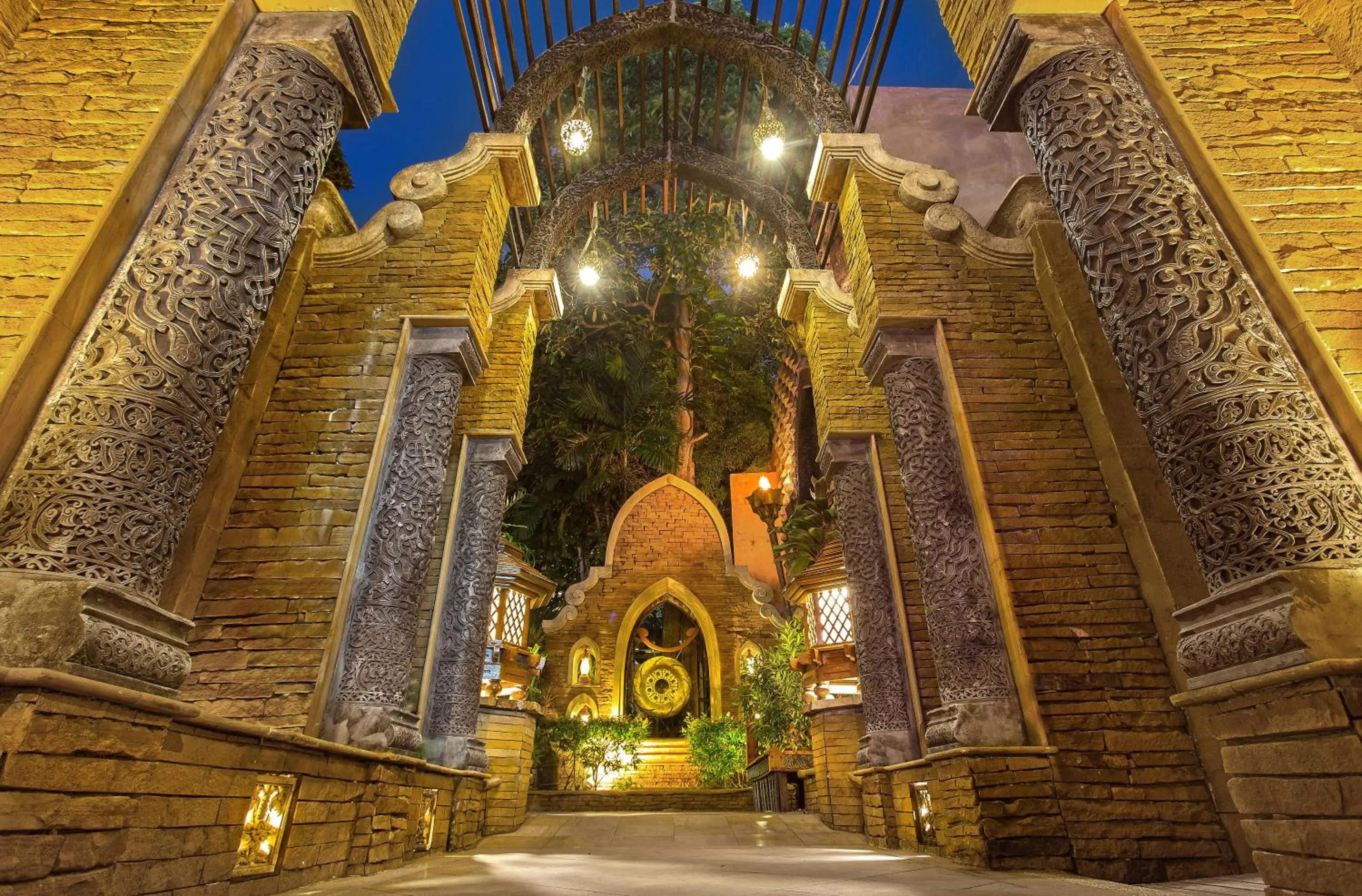 Facade/entrance in Sawasdee Village