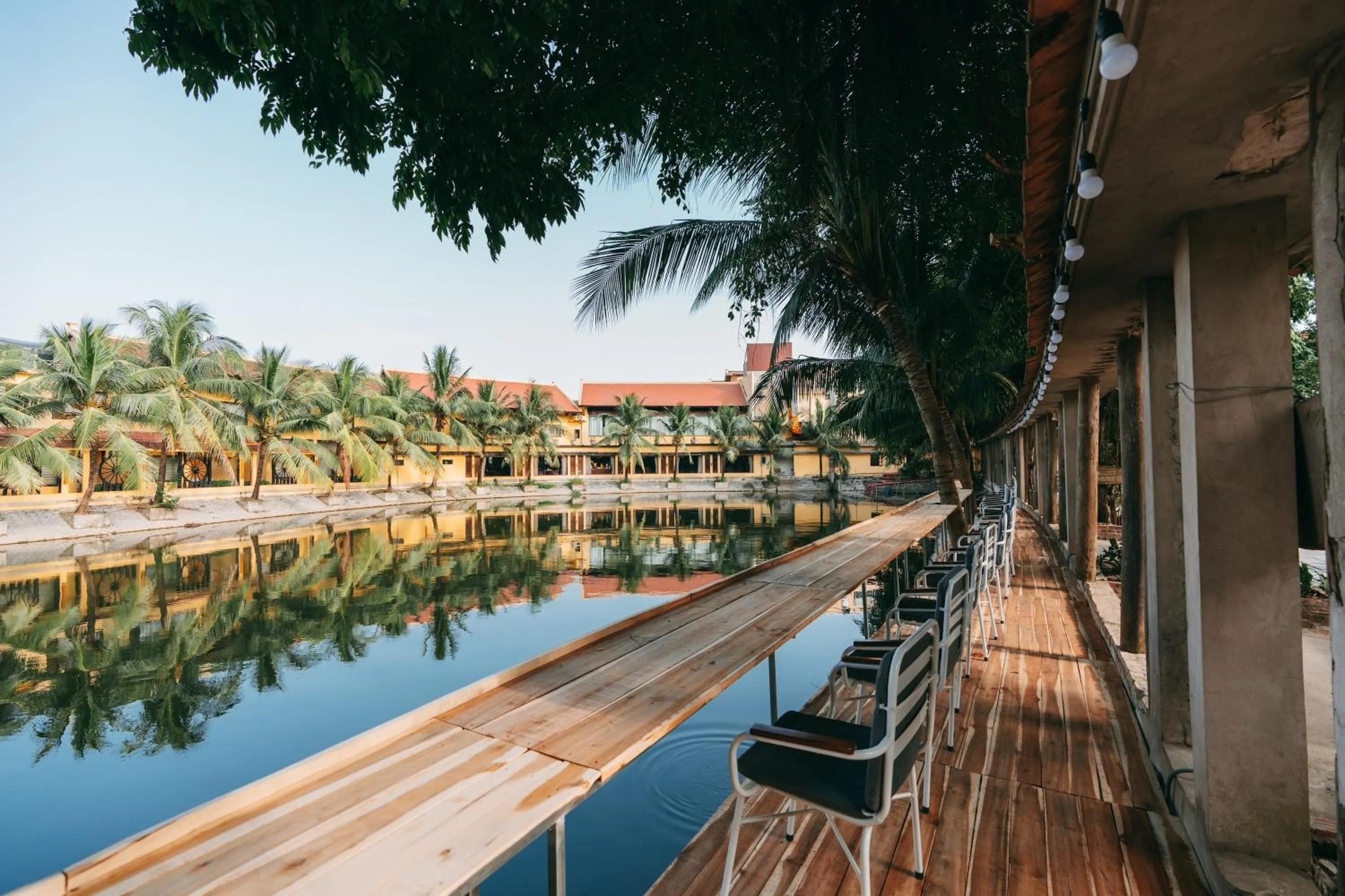 Restaurant/places to eat in Ruby Homestay