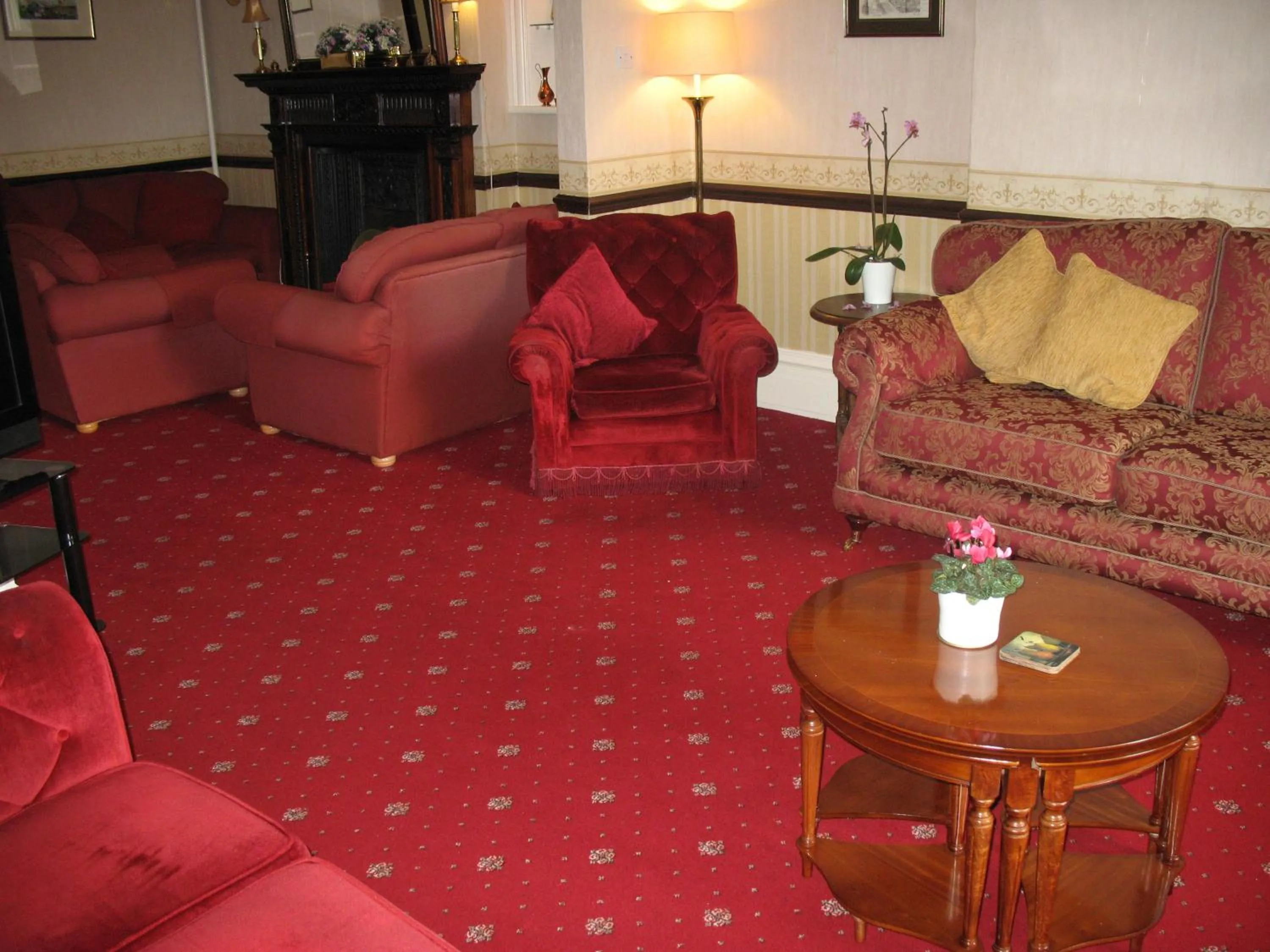 Living room in Michaelson House Hotel
