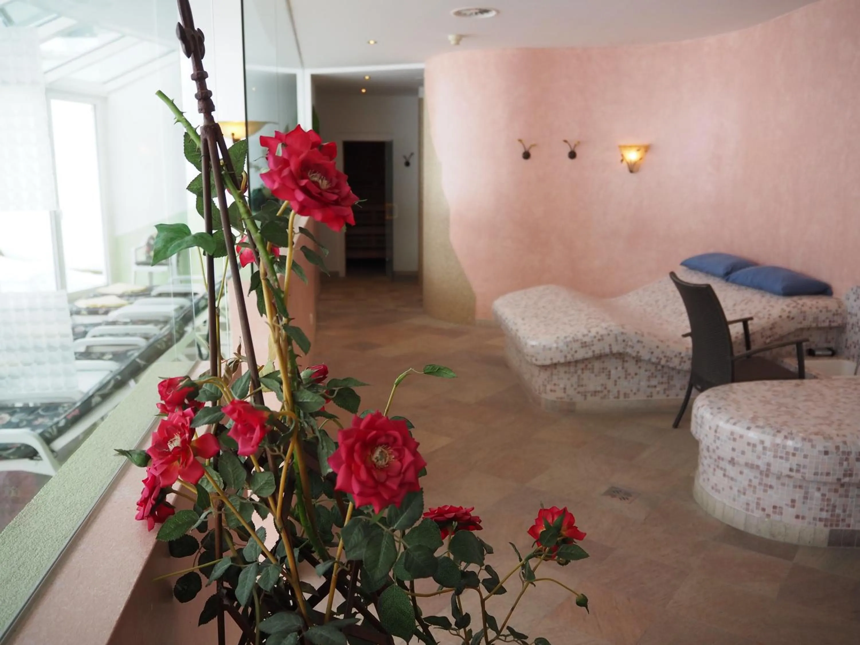 Spa and wellness centre/facilities, Bed in Hotel Egerthof