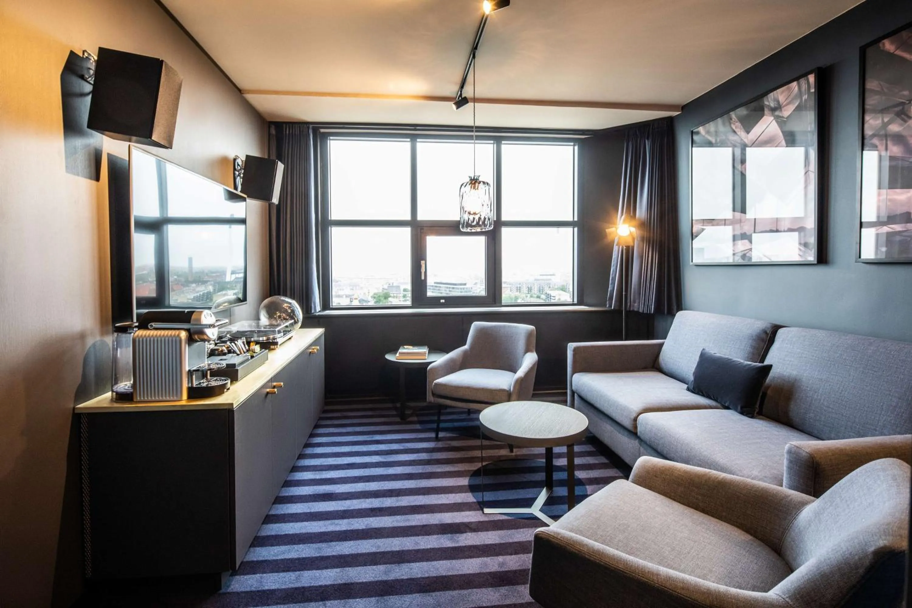 Photo of the whole room in Scandic Falkoner