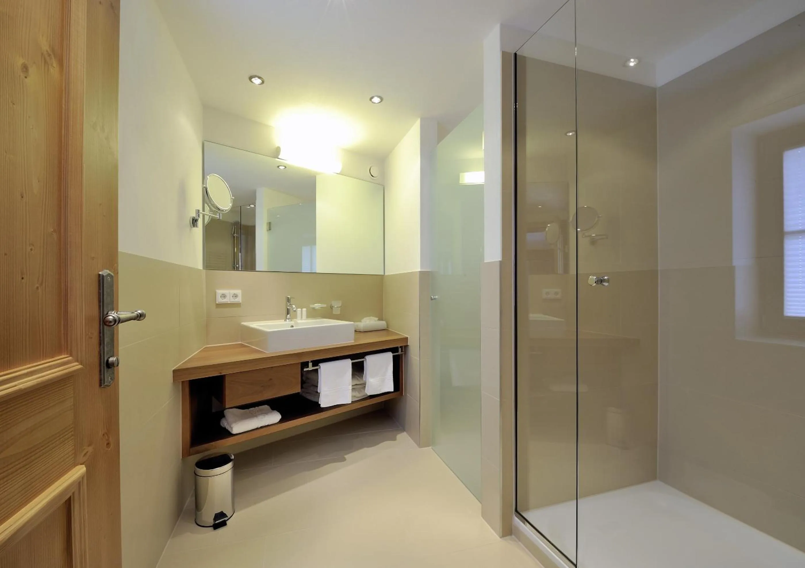 Bathroom in Hotel Garni Albona