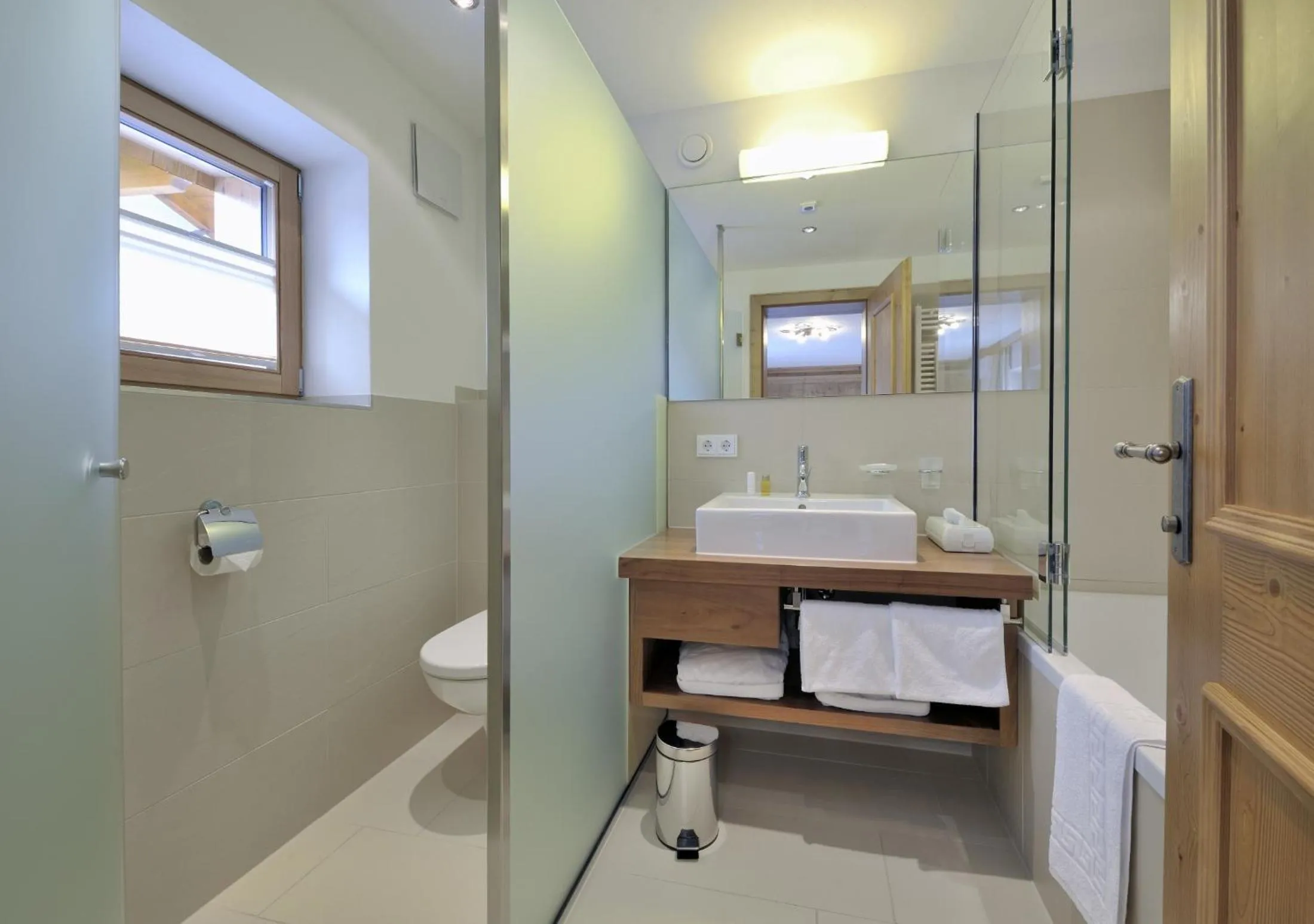 Bathroom in Hotel Garni Albona