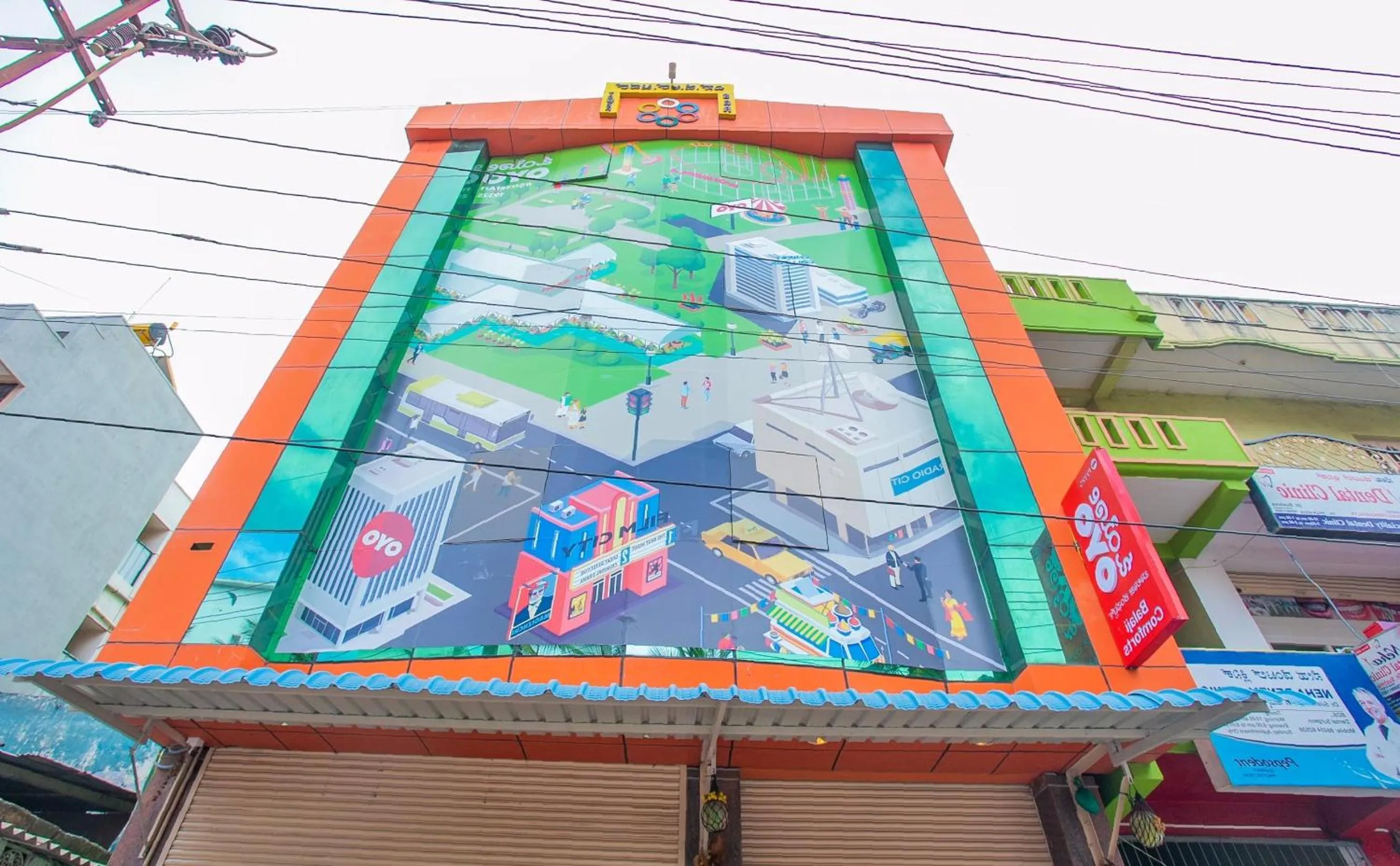 Facade/entrance in Hotel O Sri Hari Premium Comforts Near Sandhya Digital K Theatre