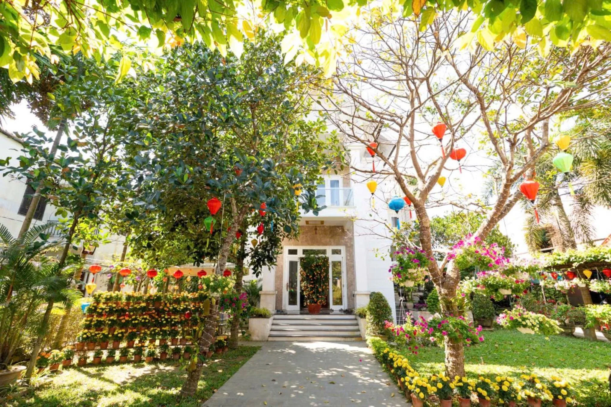 Property building in Chi Thanh Villa