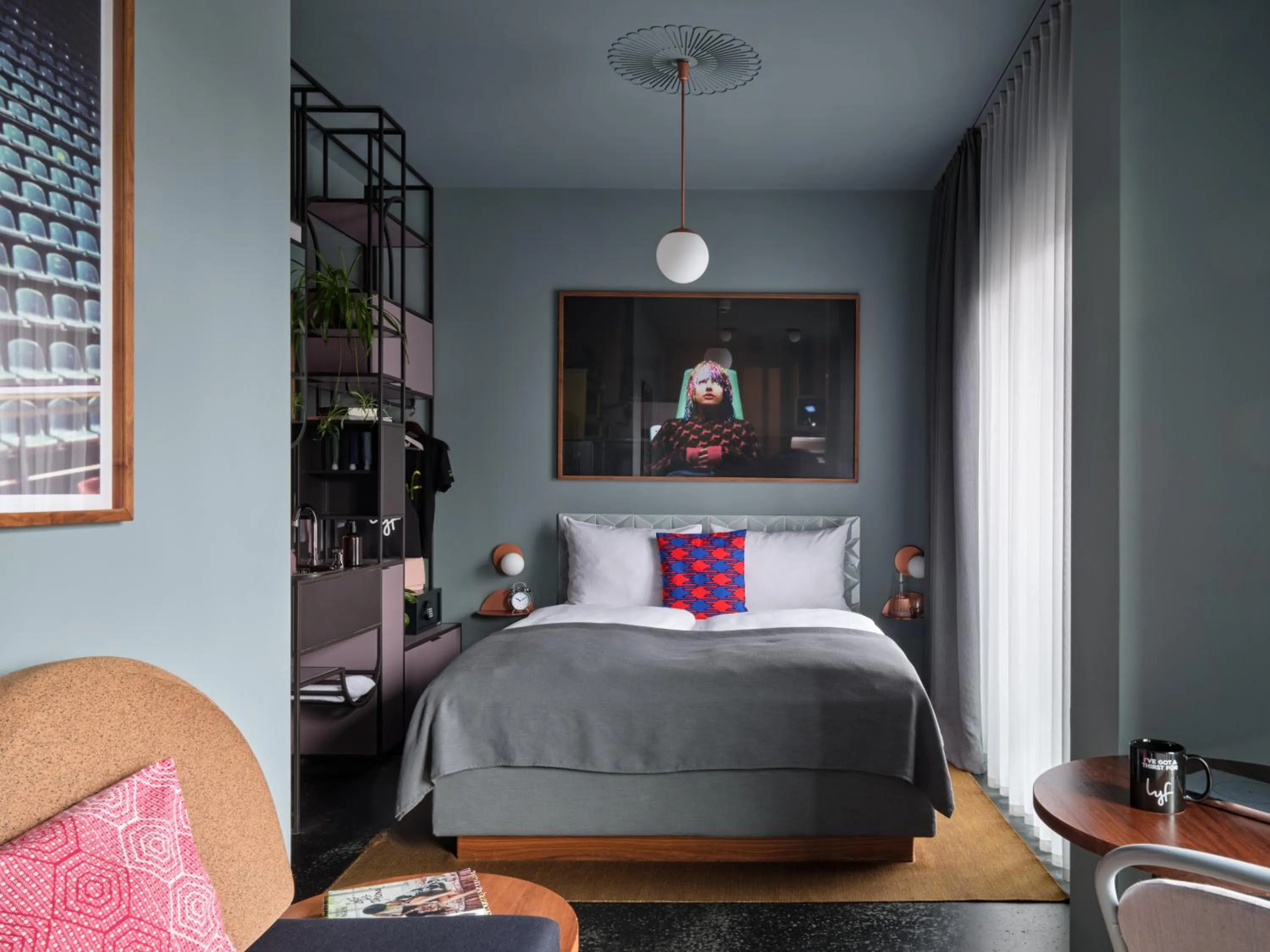 Bed in lyf East Frankfurt