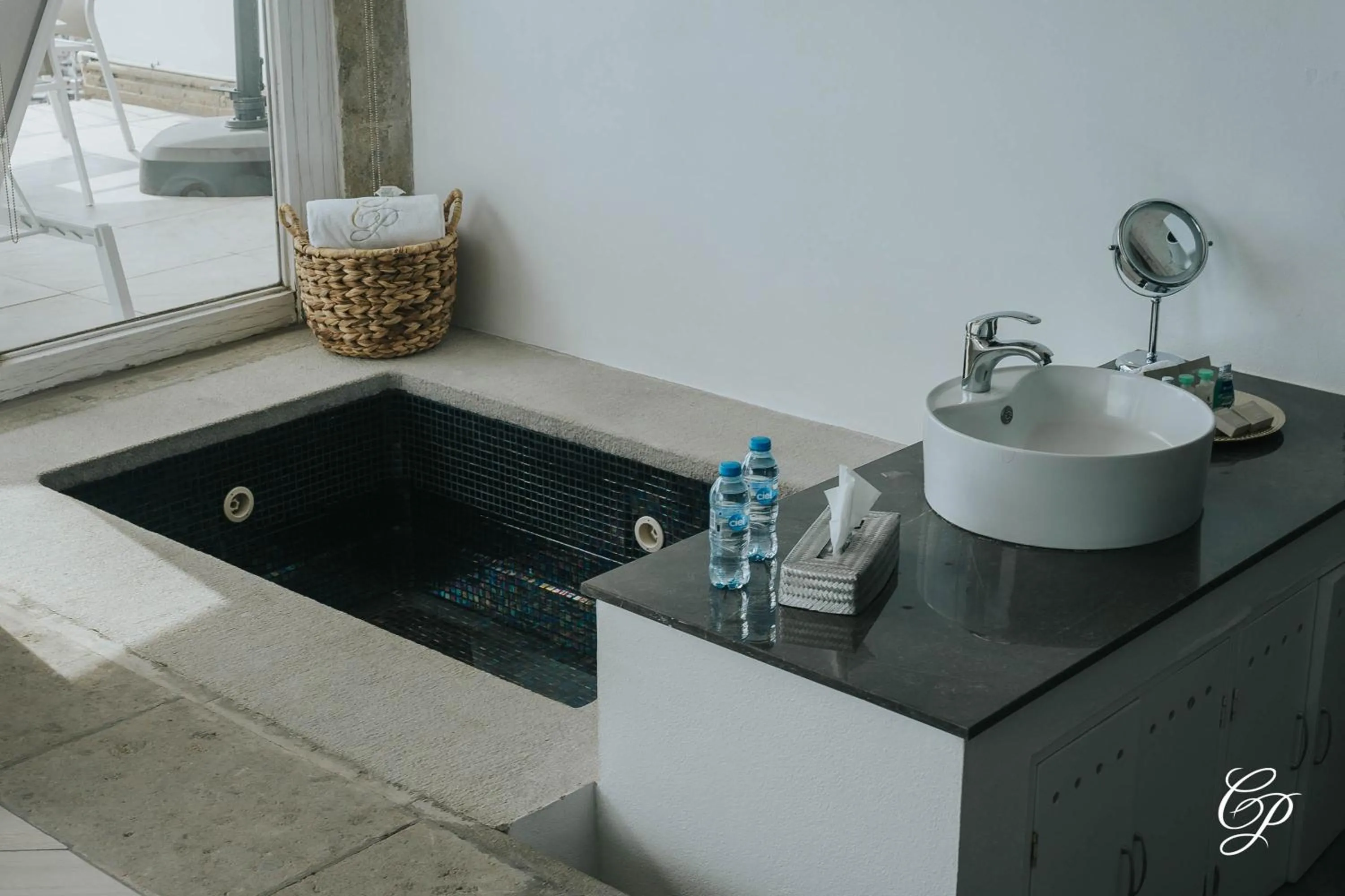 Hot Tub in Hotel Boutique de Cantera Y Plata