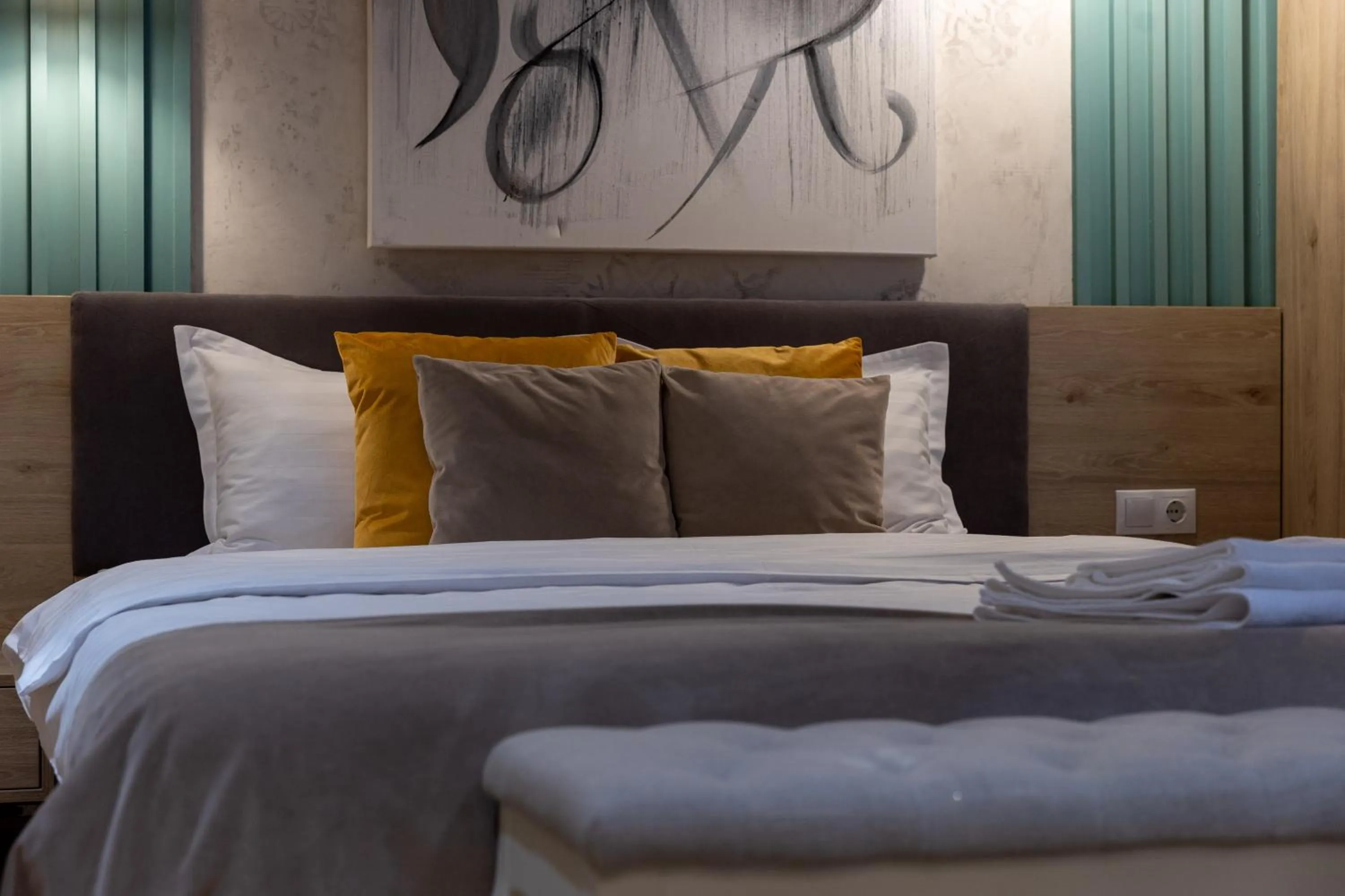 Bed in Lumiere House Sibiu