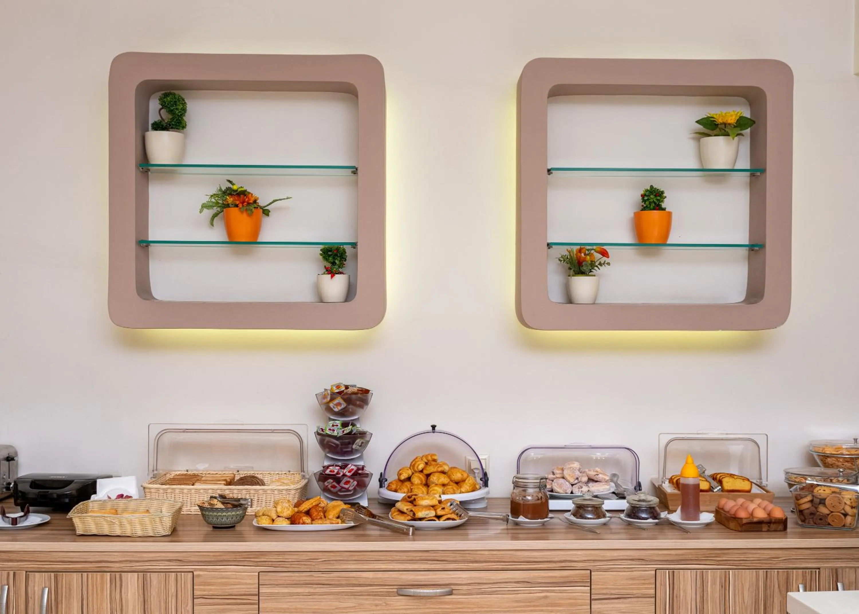 Breakfast in Athinaiko Hotel