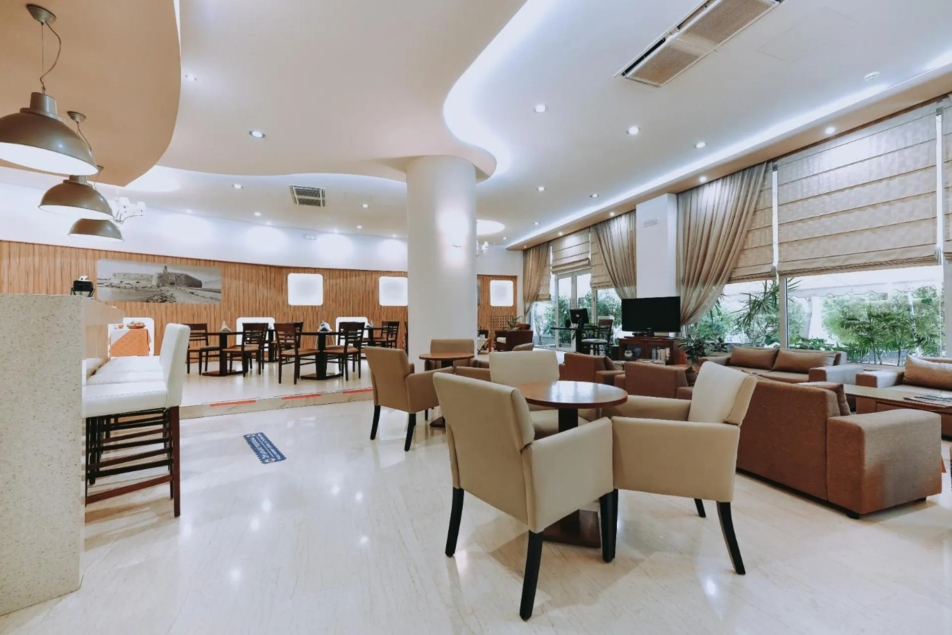 Lobby or reception in Athinaiko Hotel