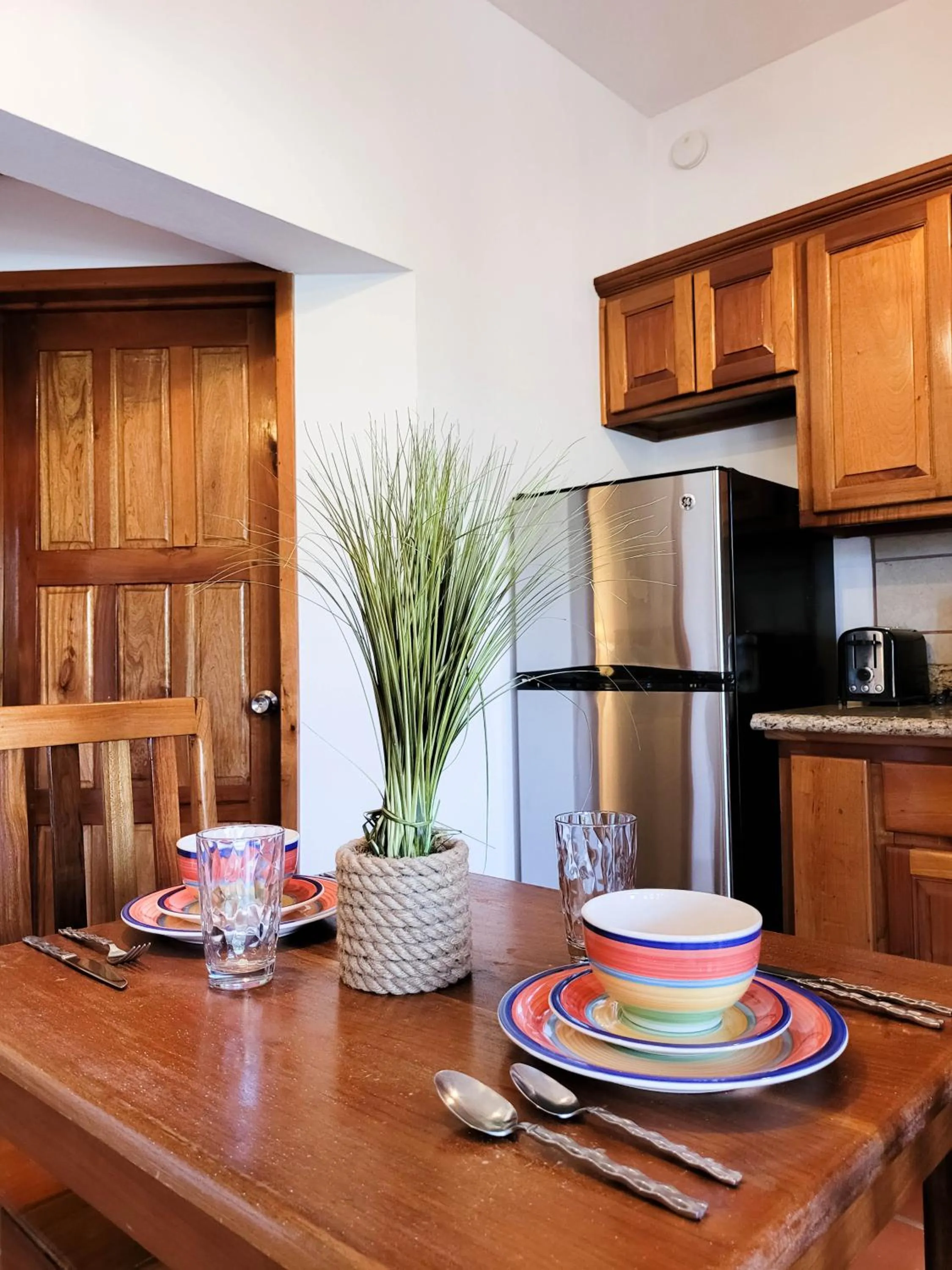 Dining area in Sapphire Beach Resort